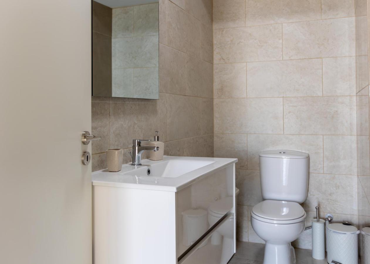 Beachhouse Apartment Larnaca
