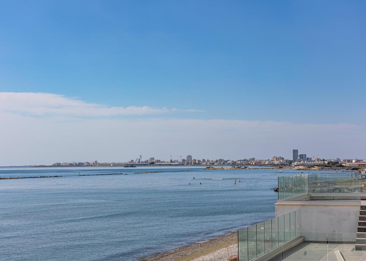 Beachhouse Larnaca