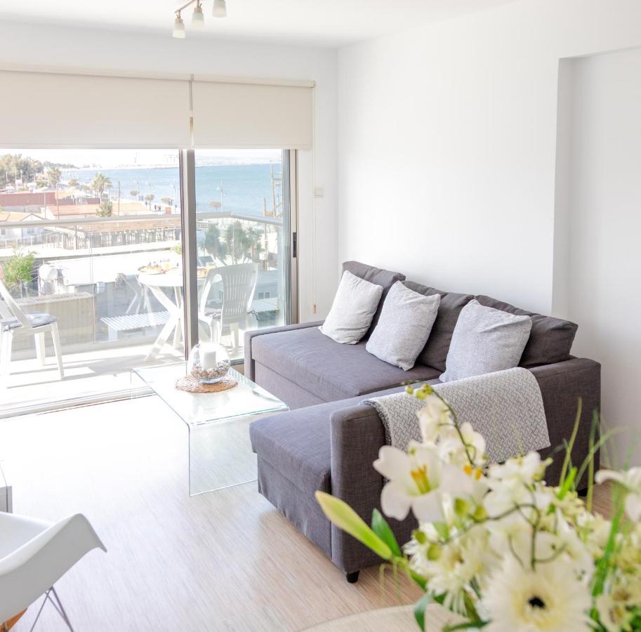 Seaview Apartment *