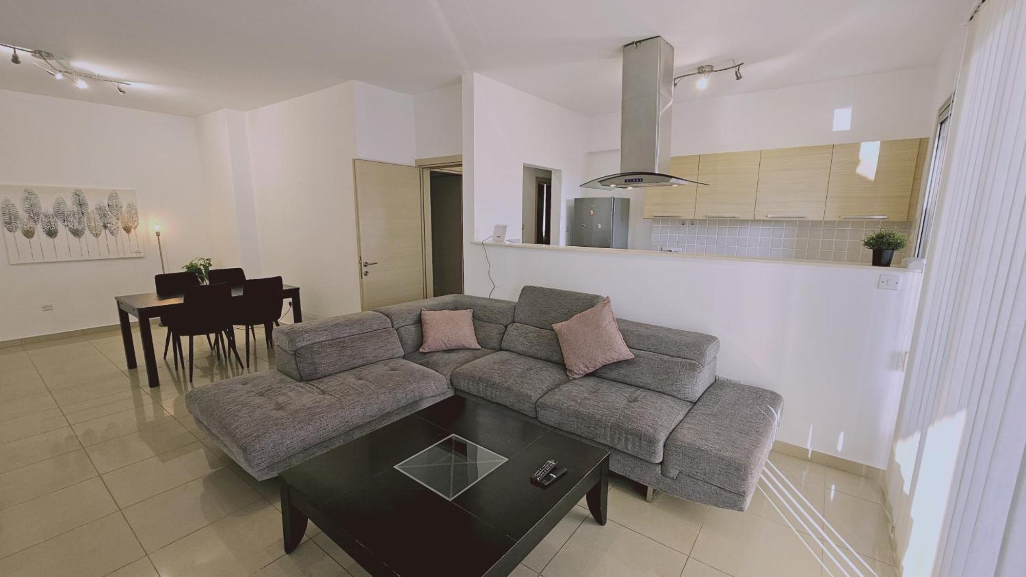 White Petals Apartment