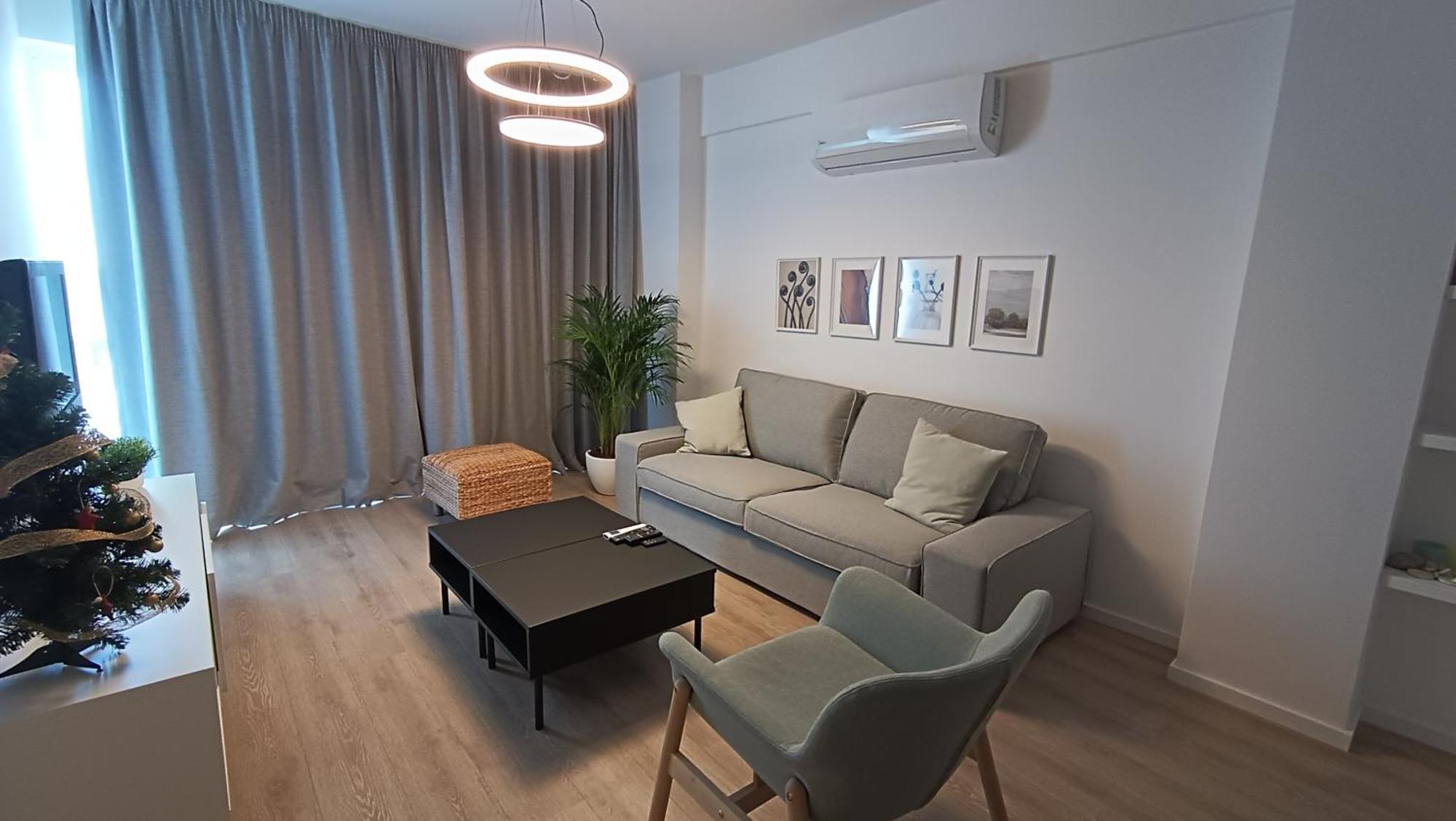 Sunorama Waterfront Apartment
