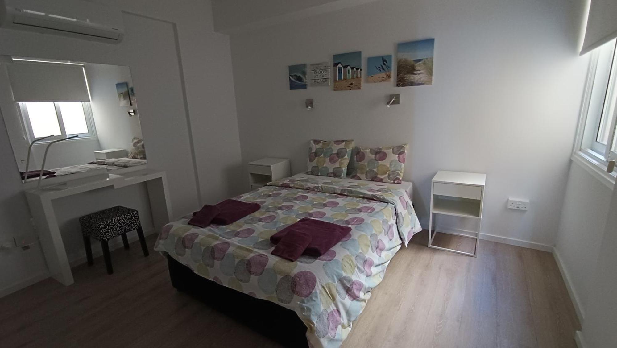 Sunorama Waterfront Apartment *