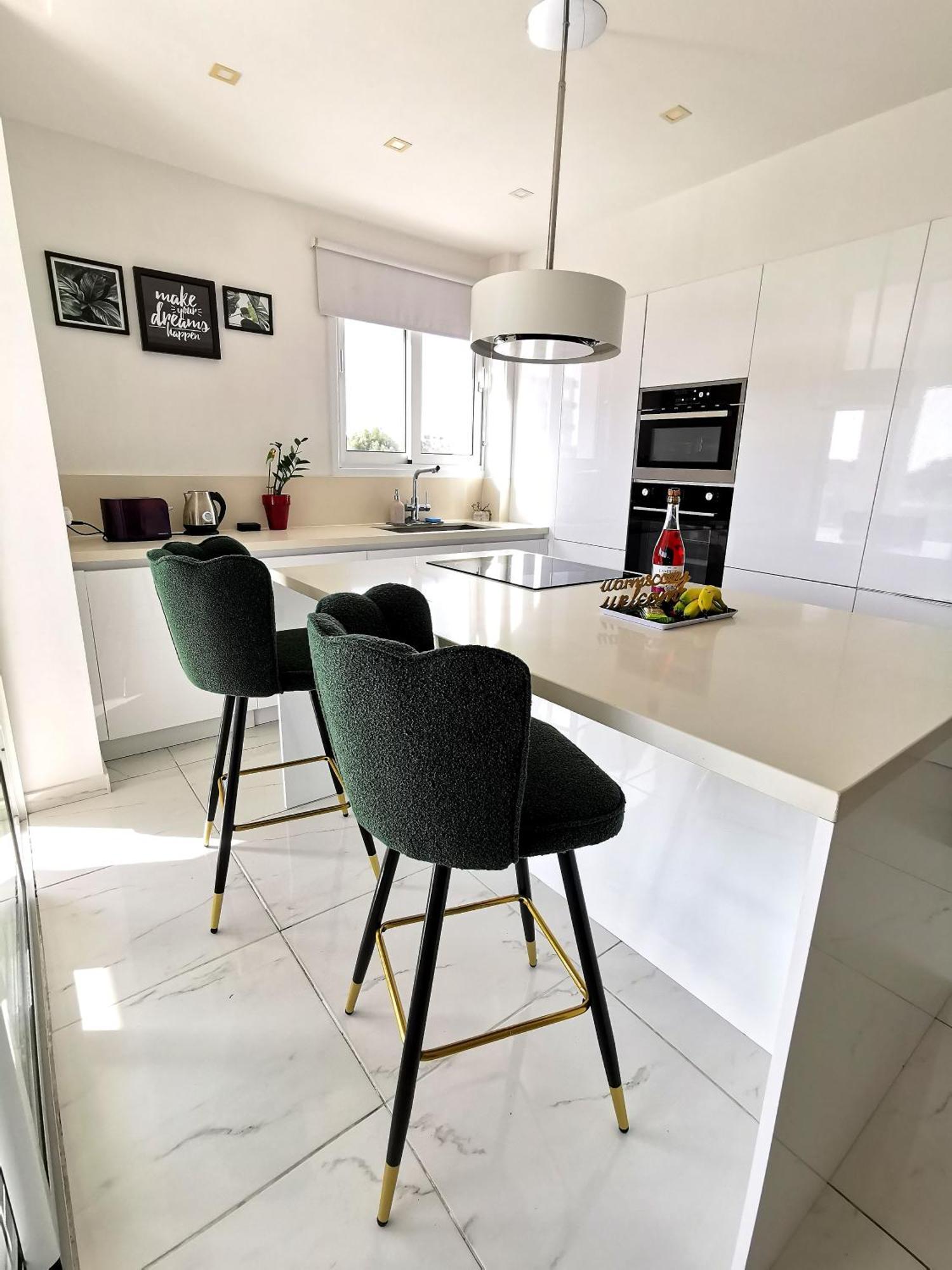 Apartment Happy Tucan Larnaca