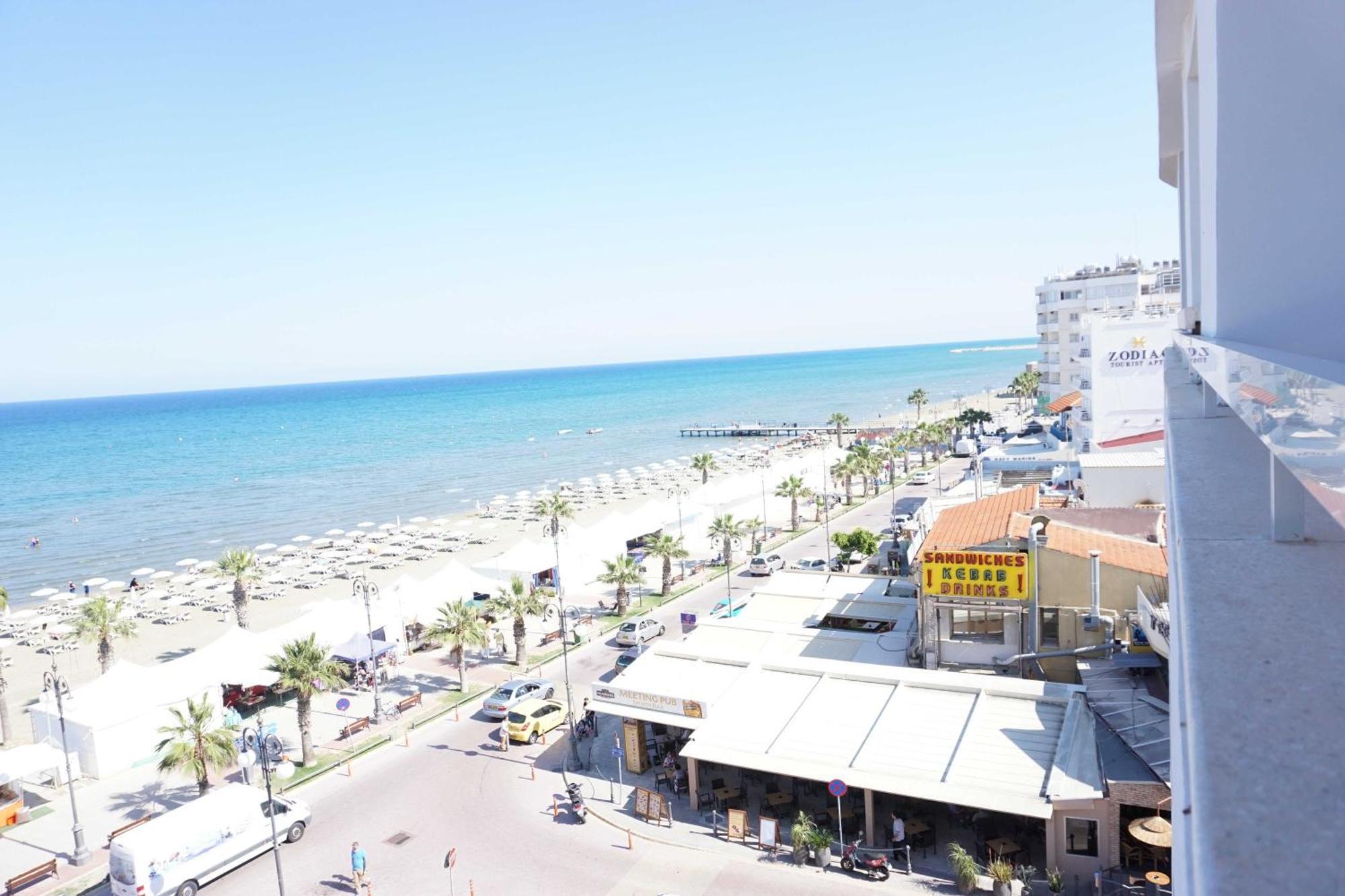 Quattro Beachfront Sea View Ap 53 Apartamento *