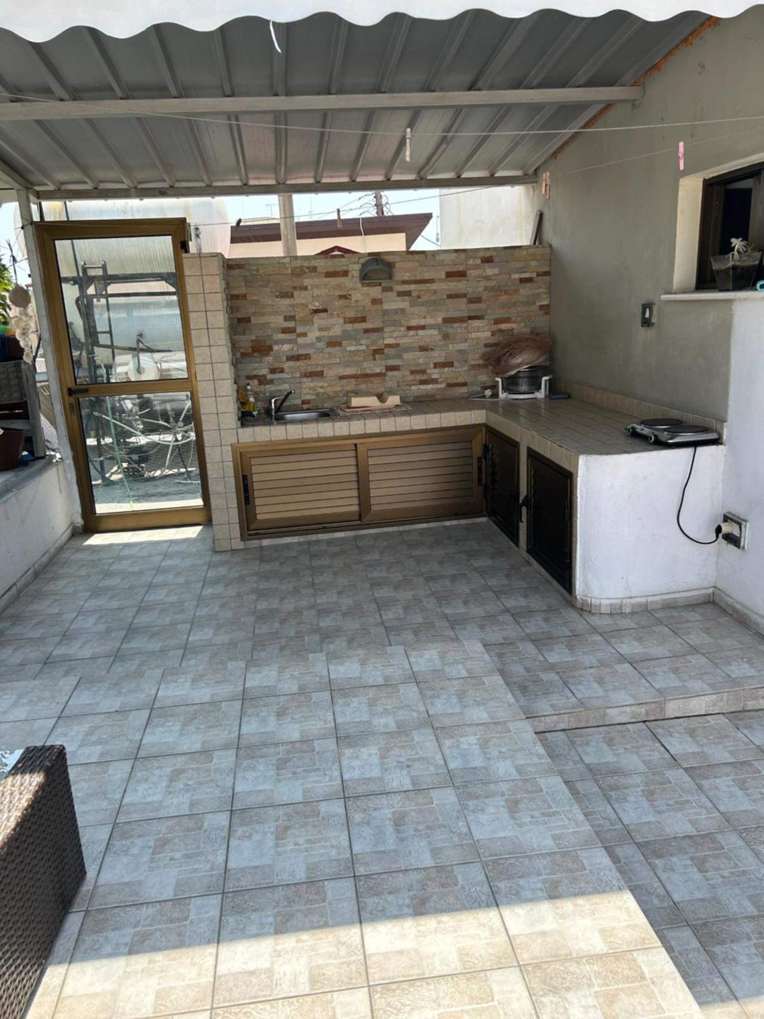 Extremely Comfy With Spacious Private Terrace 10min Walk To The & In Town Nhà nghỉ