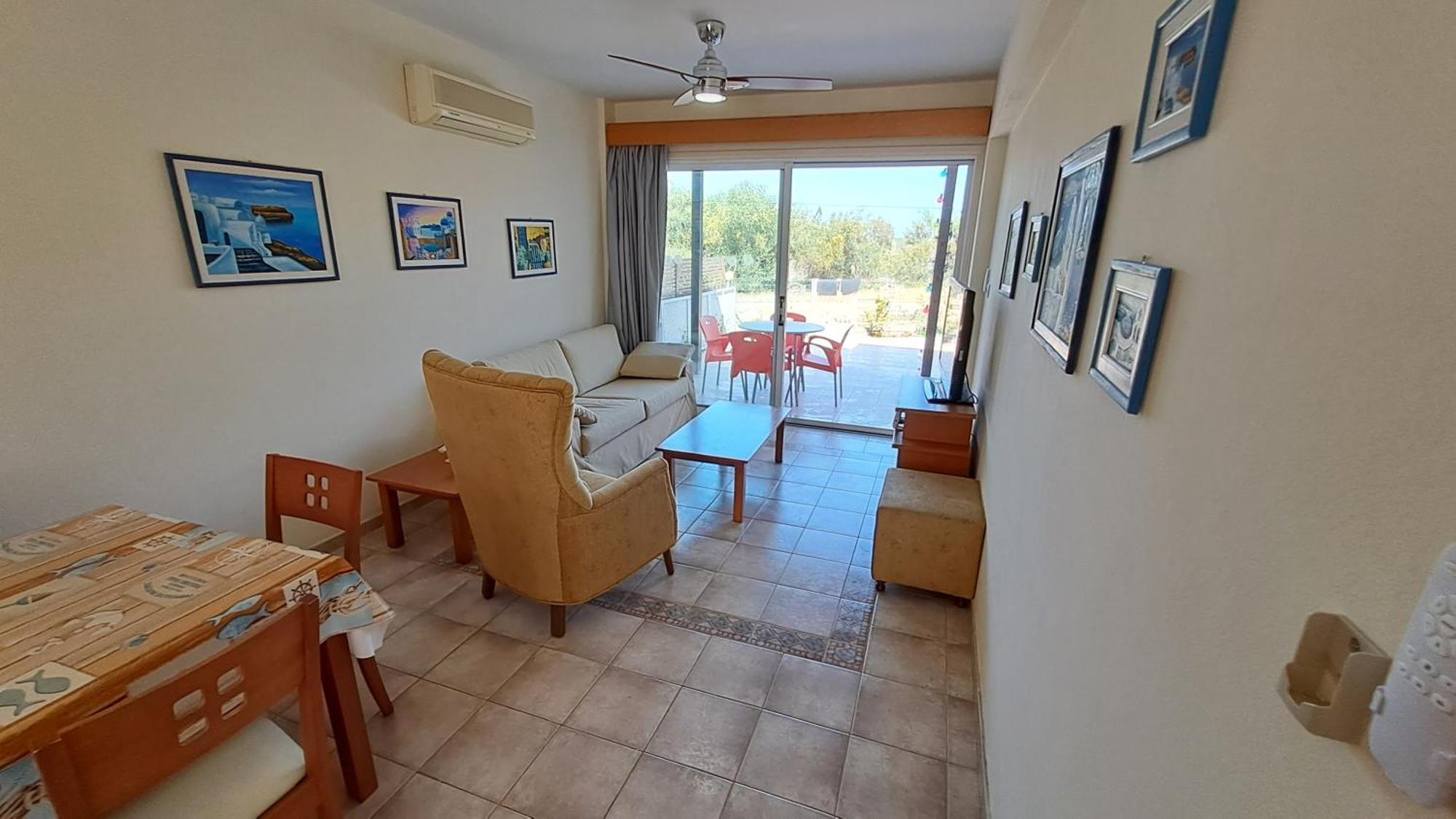 Yialos Cozy Beach House Lárnaca