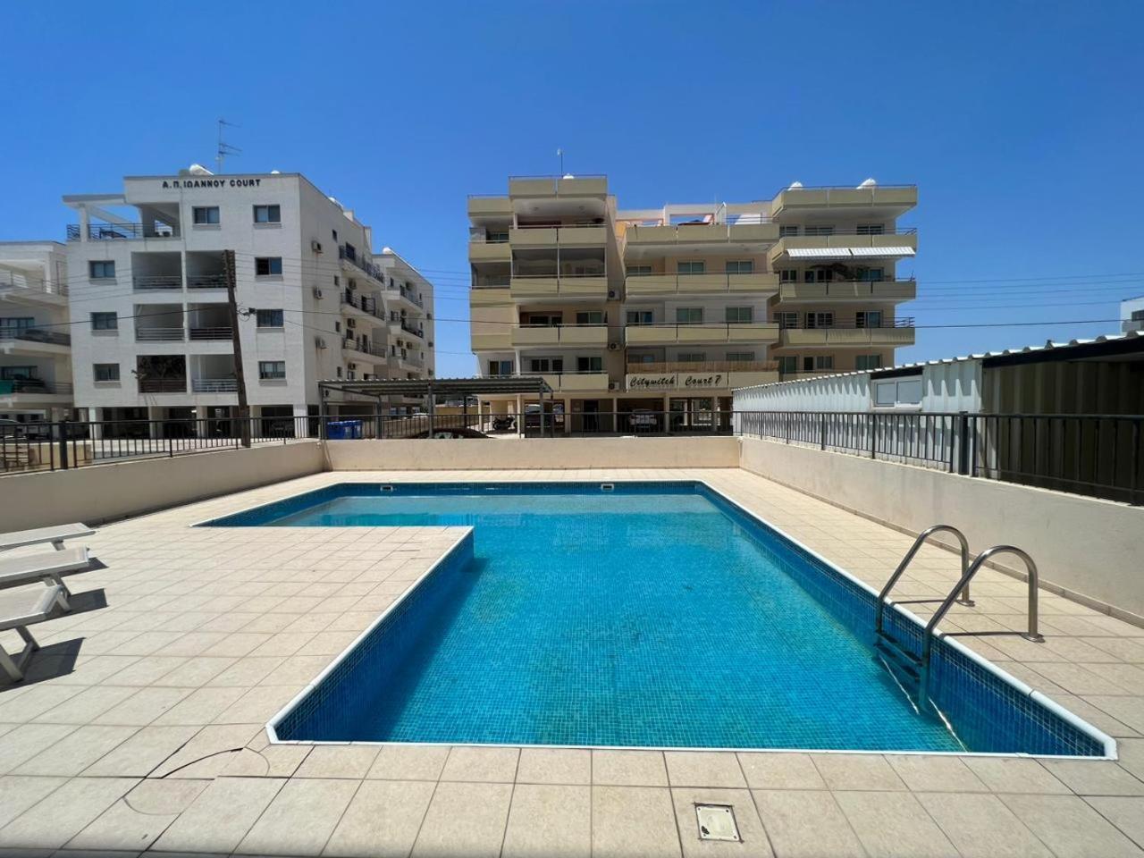 Apartment Chloris 3- Bedroom W/pool In *