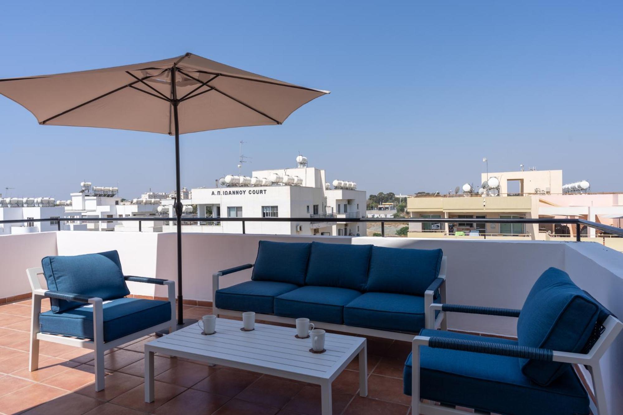 Apartment Chloris 3- Bedroom W/pool In *