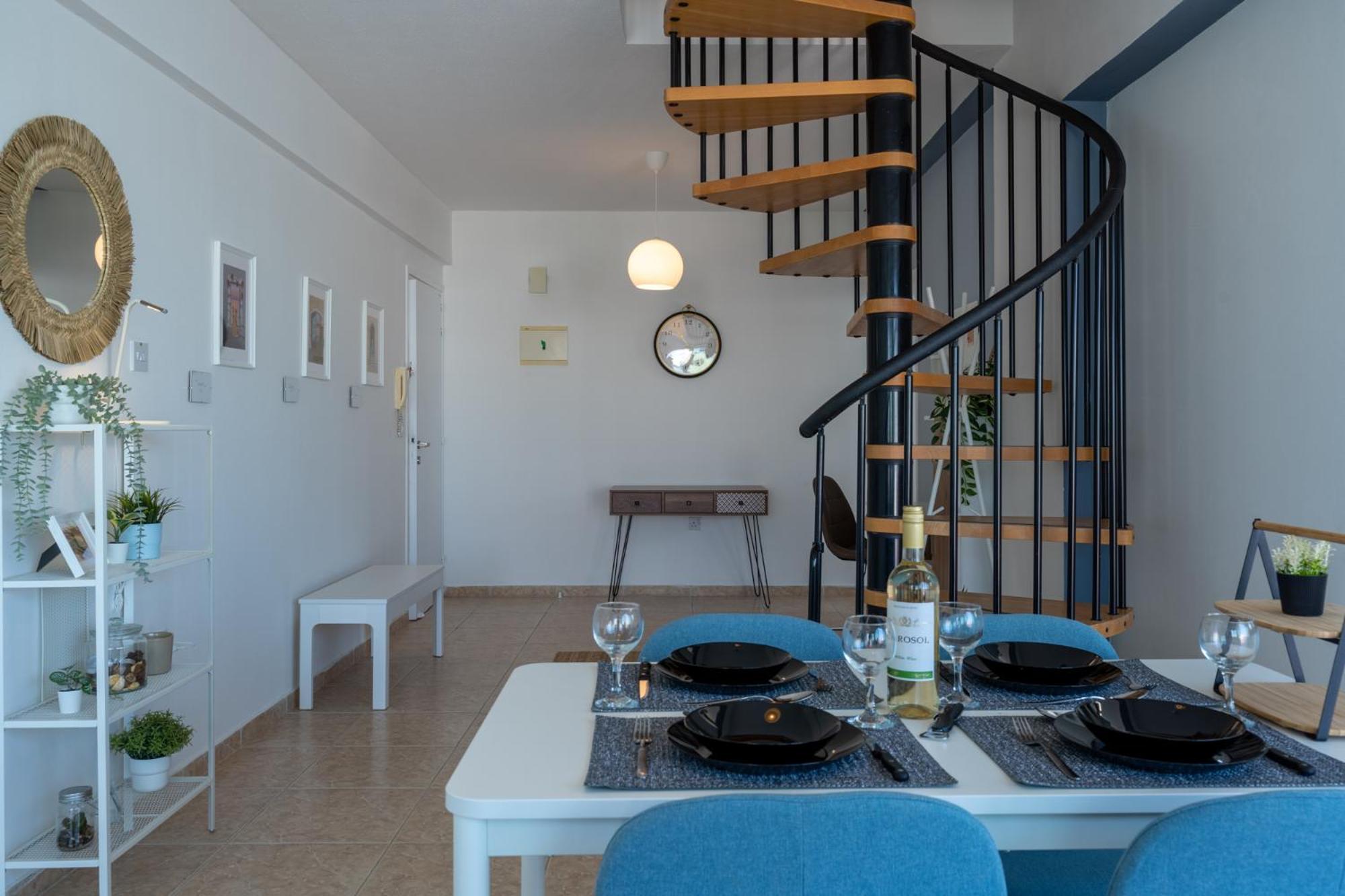 Apartment Chloris 3- Bedroom W/pool In