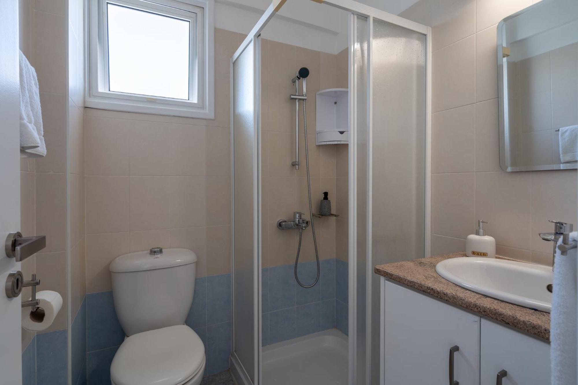 Apartment Chloris 3- Bedroom W/pool In *