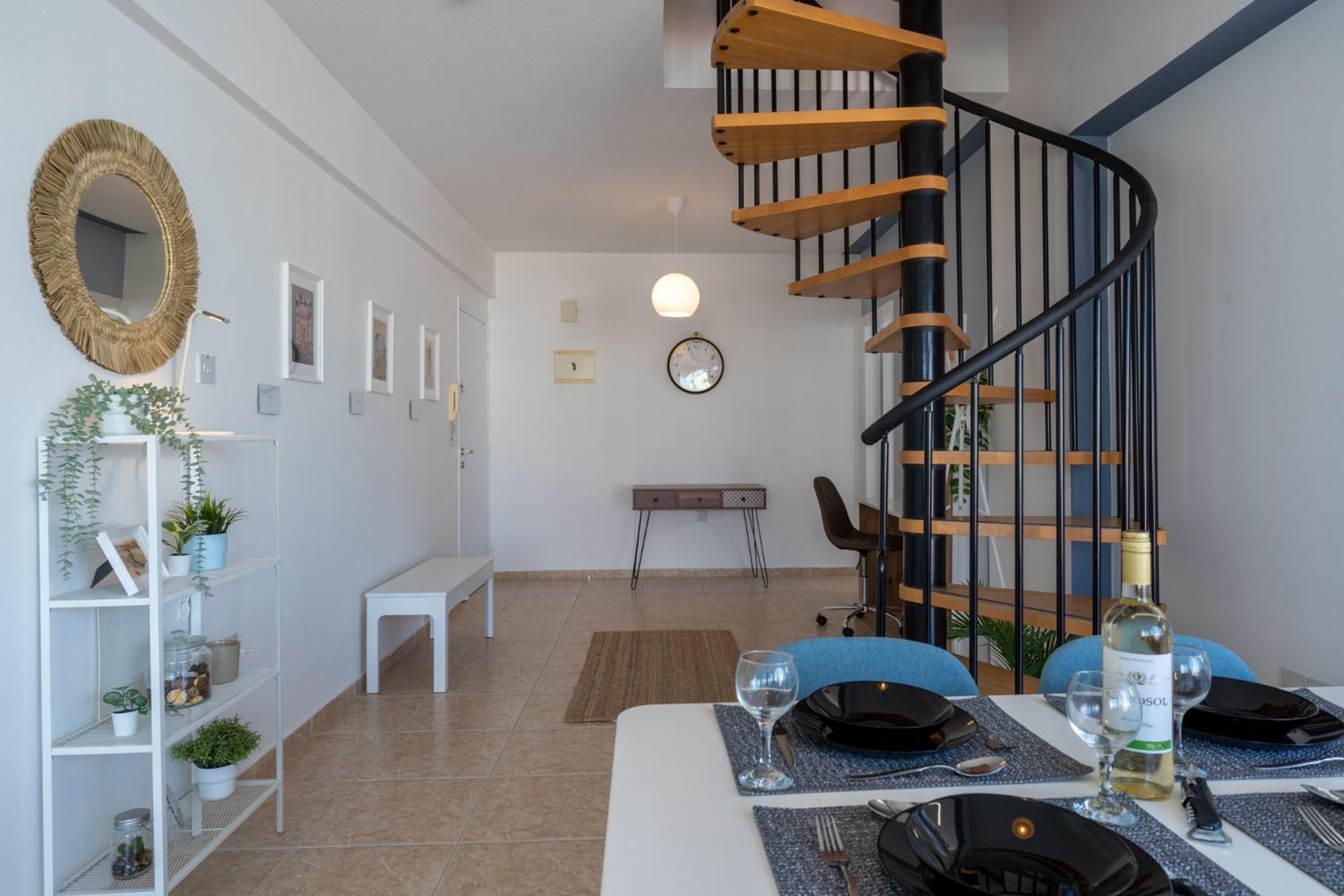 Chloris 3- Bedroom W/pool In