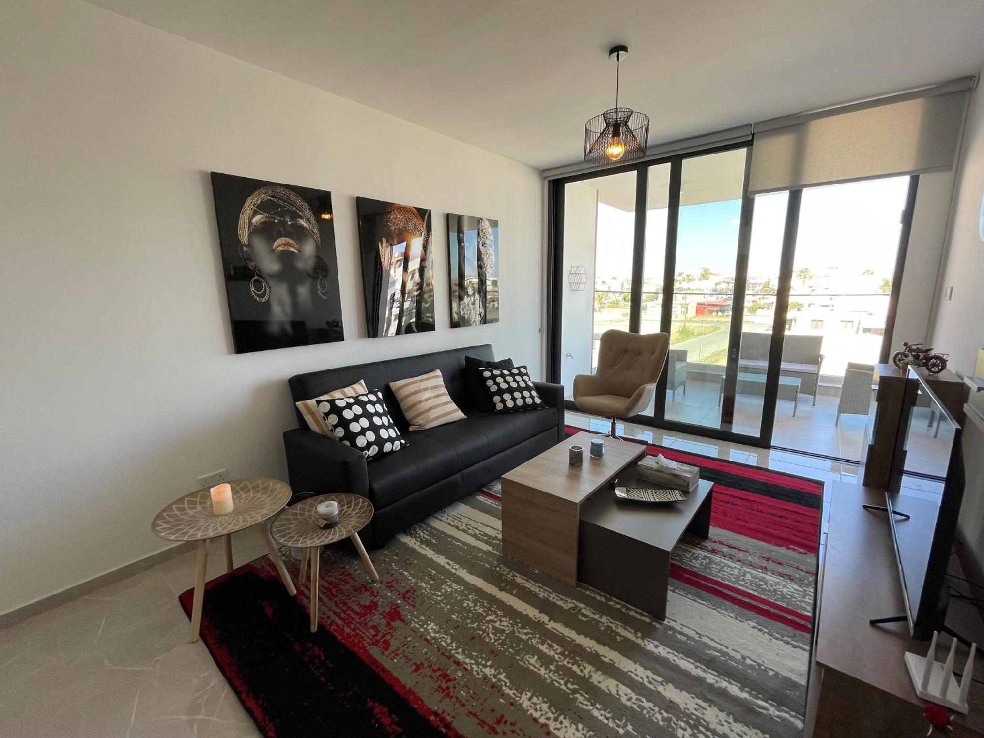 Unforgettable Experience In A Modern Apartment! Larnaca