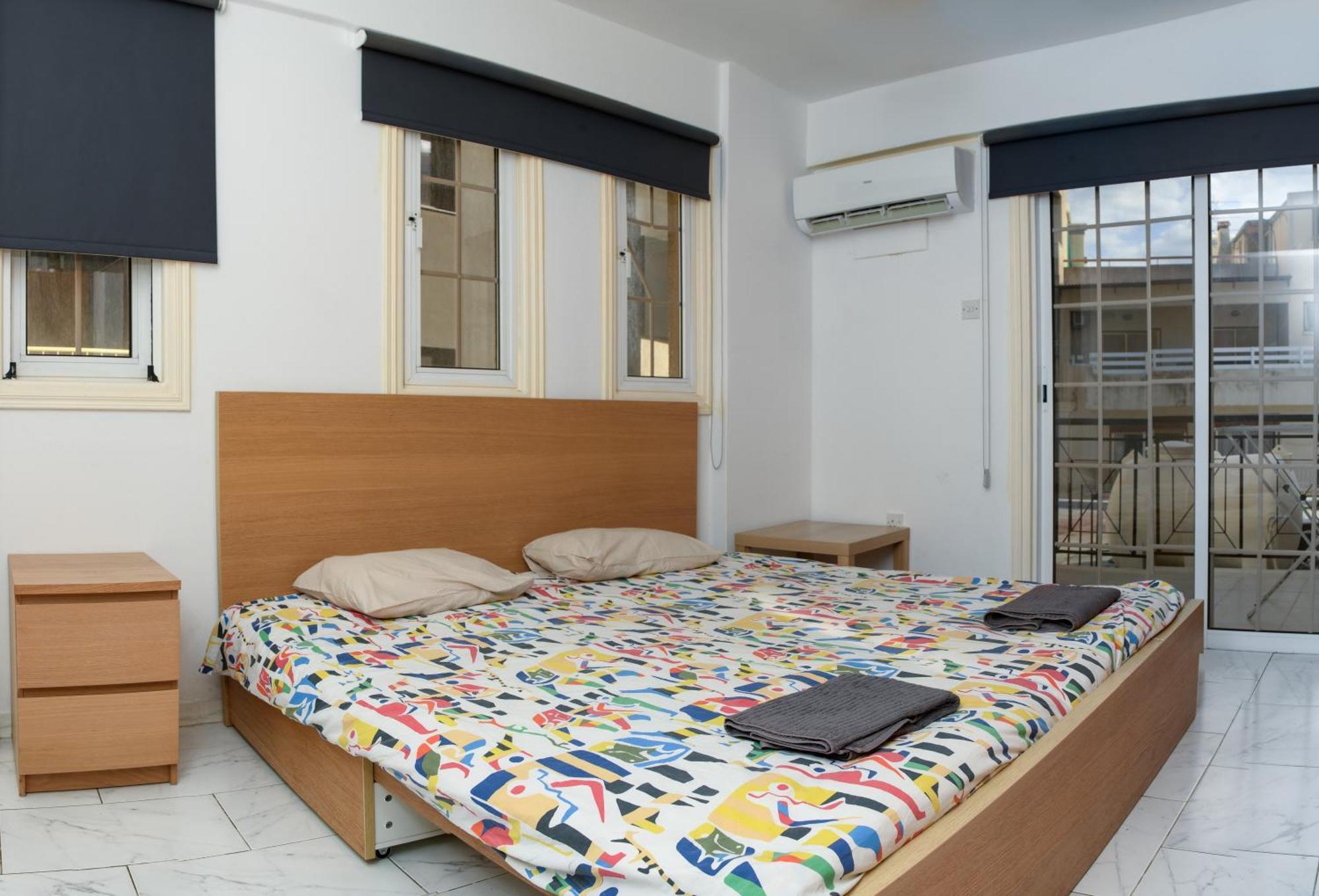 Julian 2 Bed Apartment