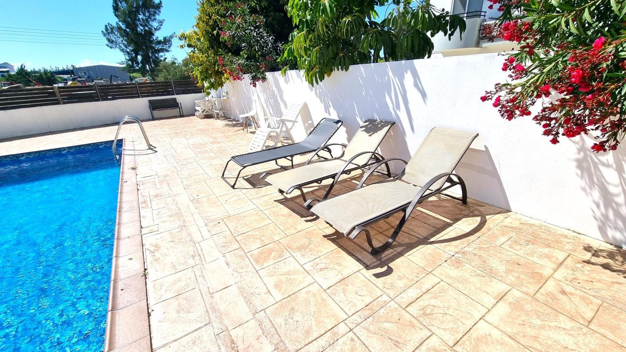 Haven: 7-minute Walk To The + Pool Lárnaca
