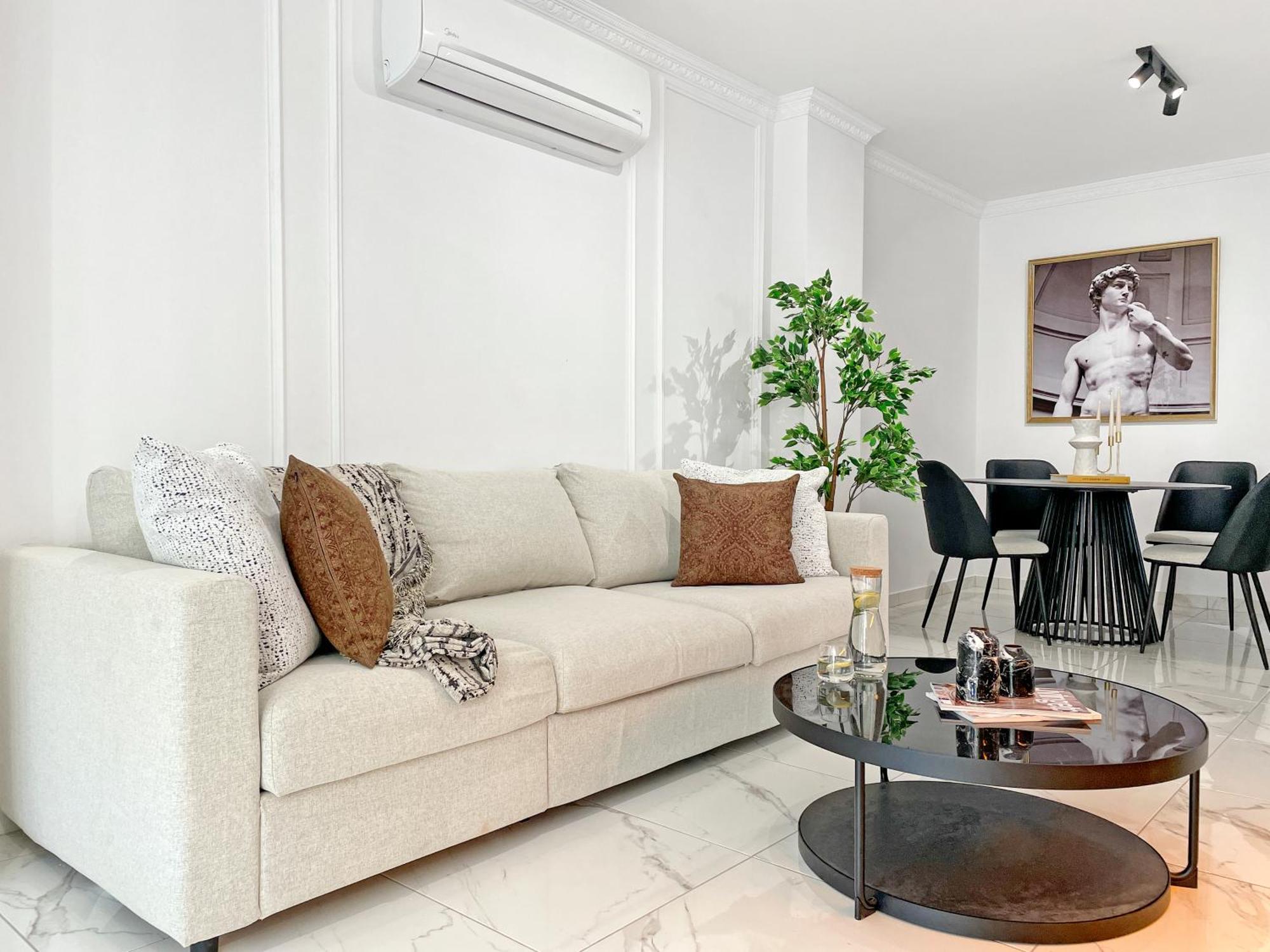 Apartment The Encino - Luxury Seaside Larnaca