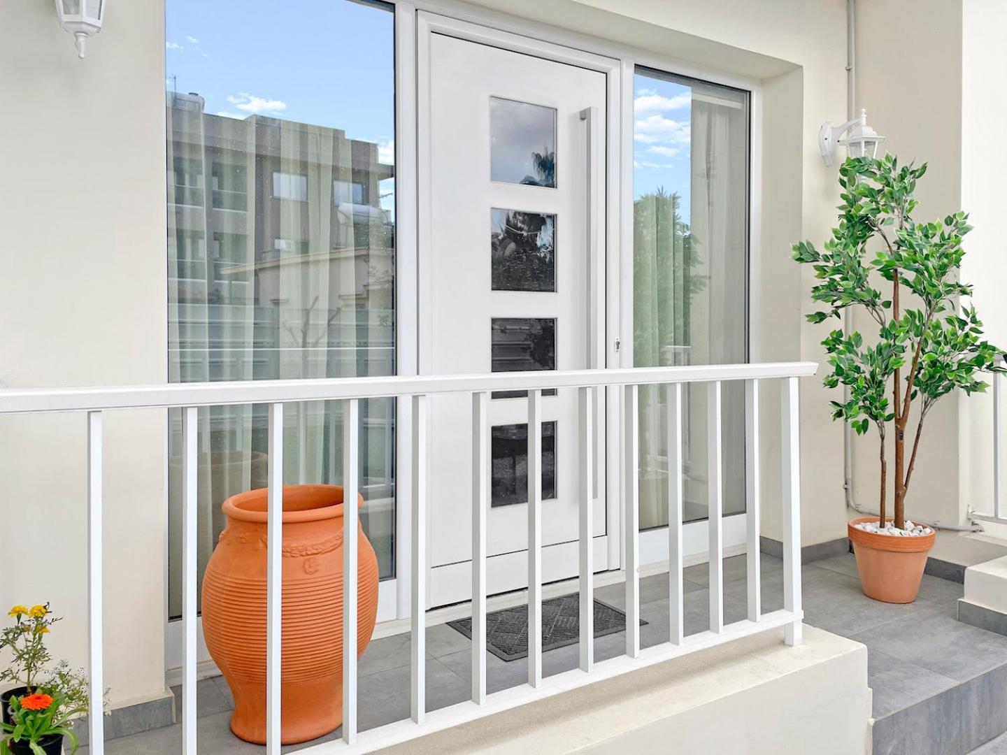 The Encino - Luxury Seaside Larnaca