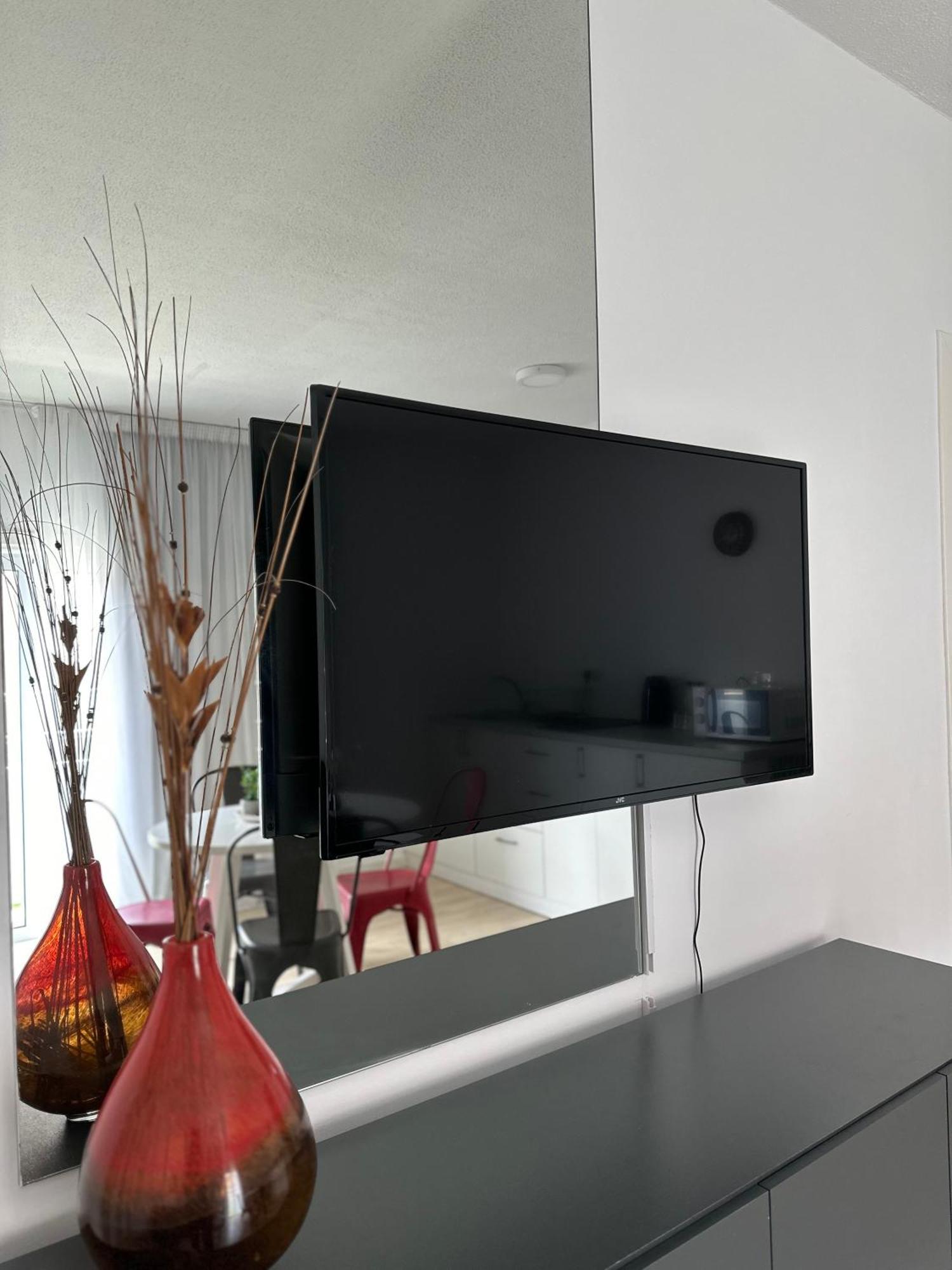 Fantastic 163 In Finikoudes Apartment