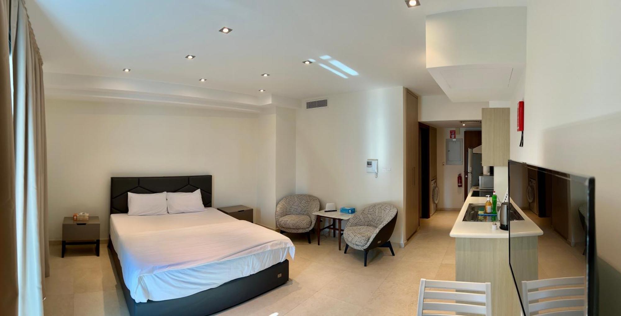 Aparthotel Aphrodite Plaza Larnaca
