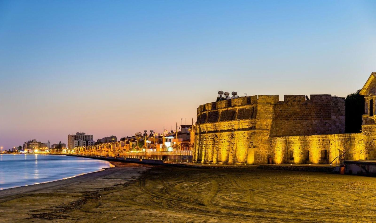 Paradise By The Sea Larnaca