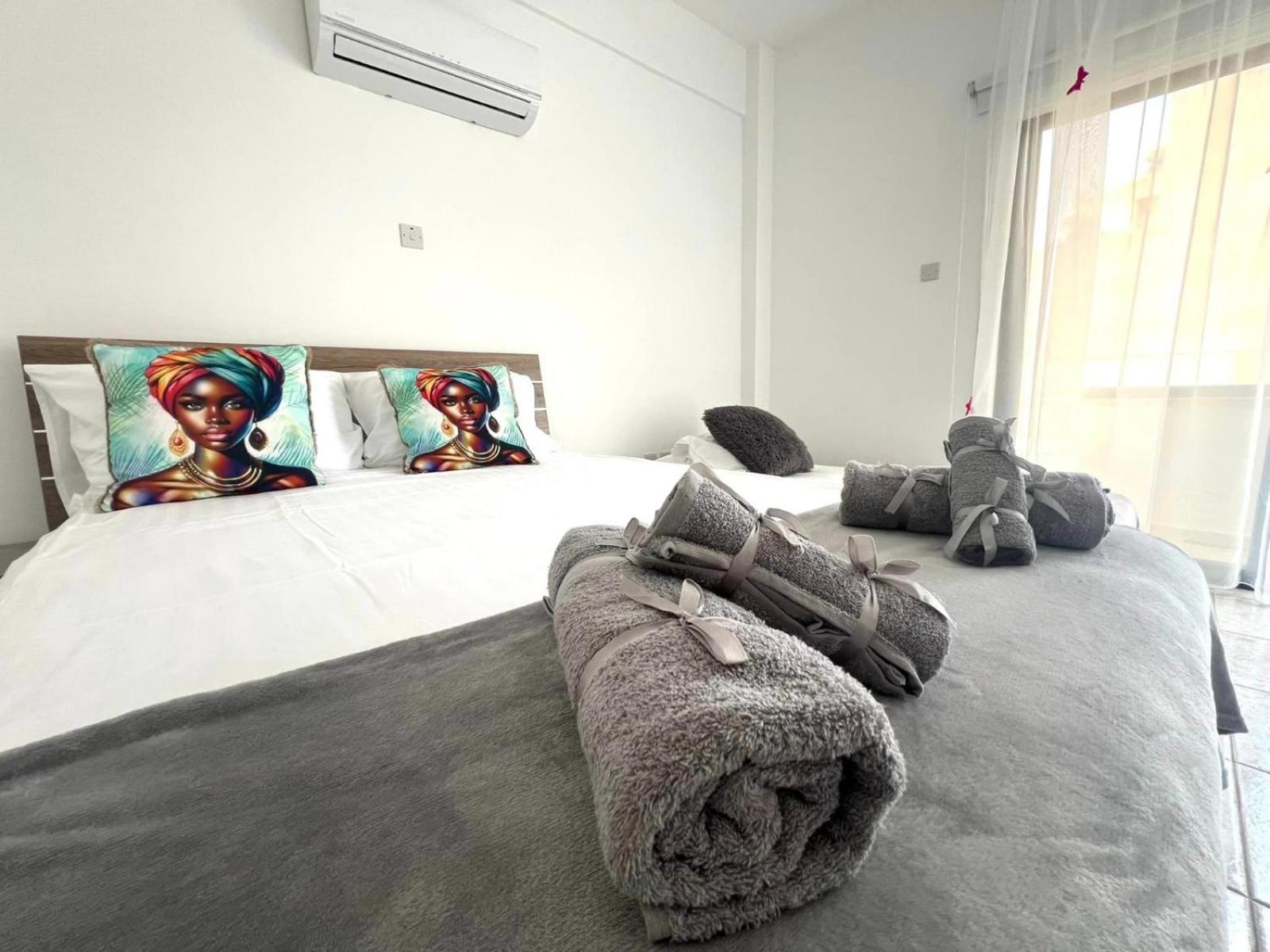 Easybook Cy 205 Apartment Larnaka