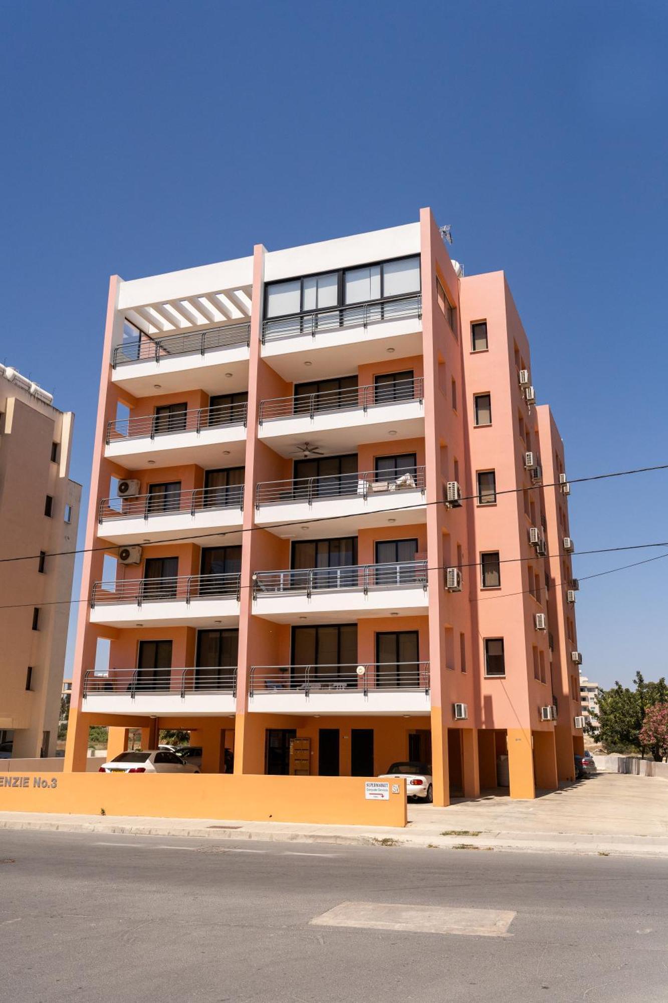 Isabella One Bedroom * Larnaka