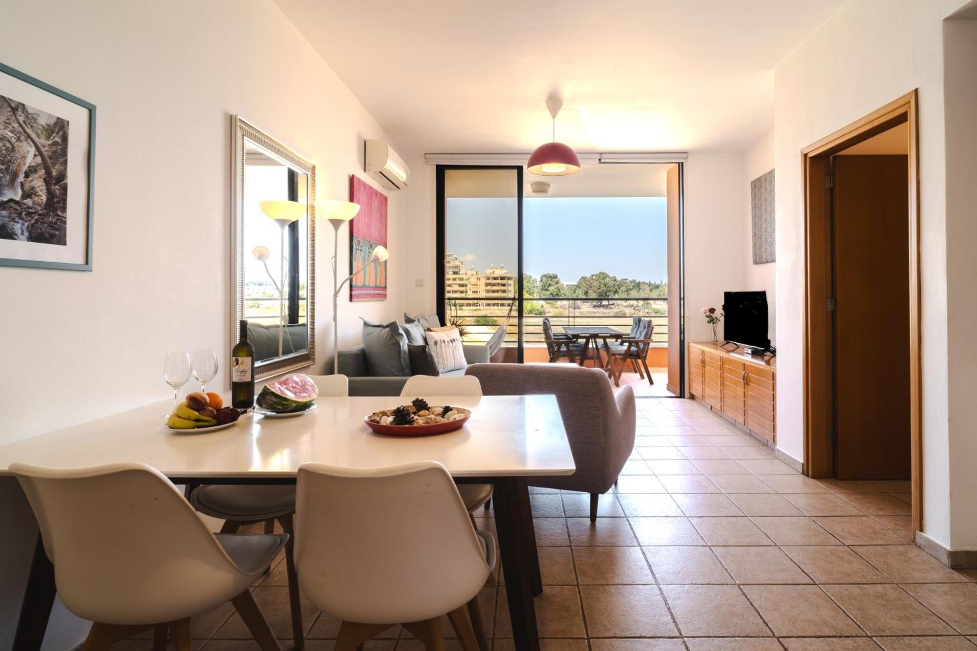 Isabella One Bedroom Apartment