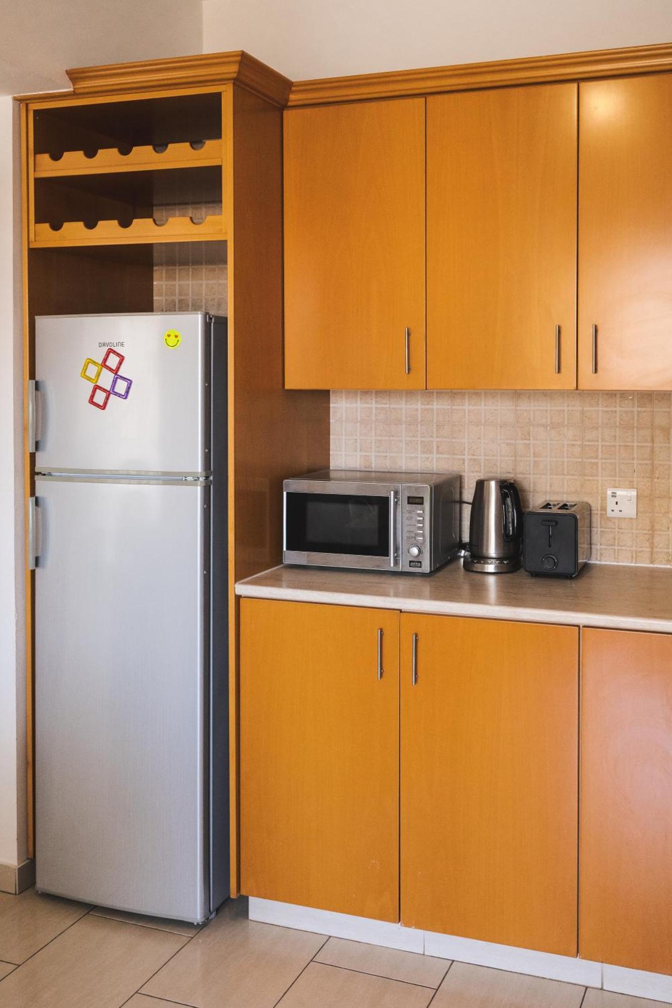 Athina Mackenzie 2 Bedroom Flat With Pool Apartment