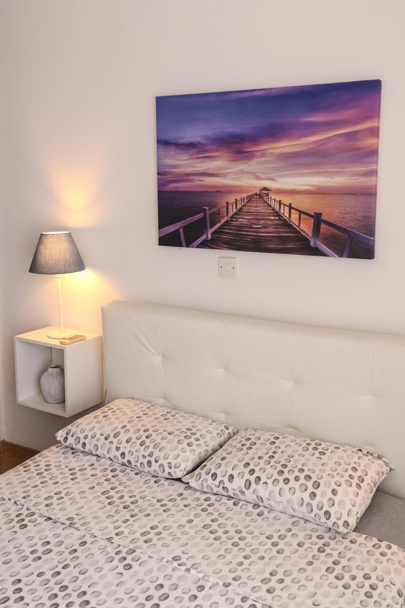 Apartment Violet Dusk Center Flat