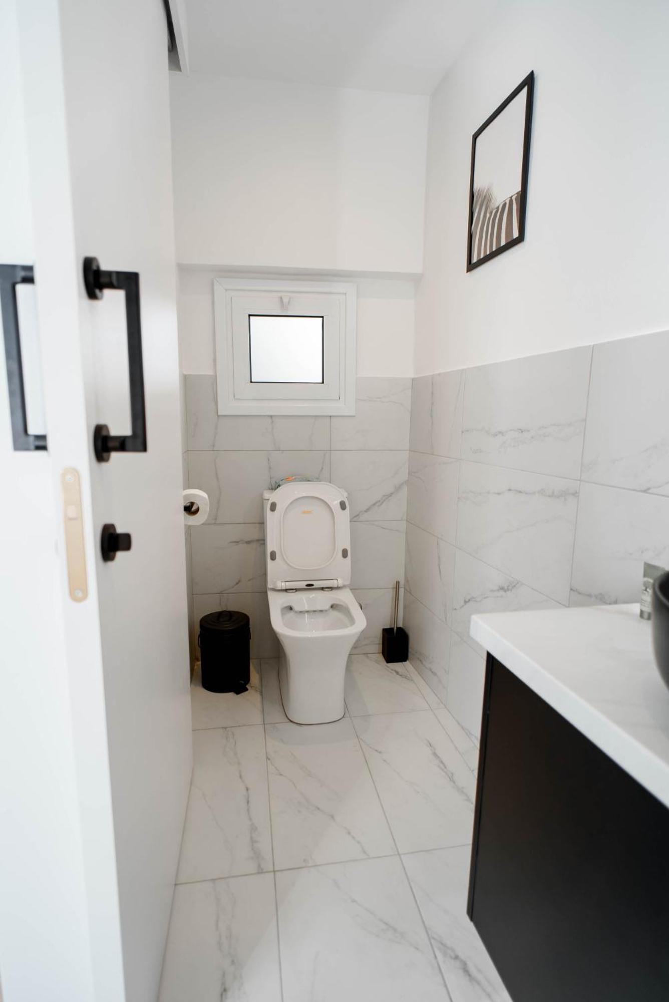 Kition Jacuzzi In Finikoudes * Larnaca