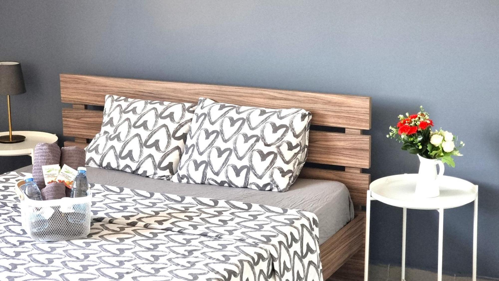 Căn hộ Beachside Comfort - 2br Apt,5 Min To The Larnaca