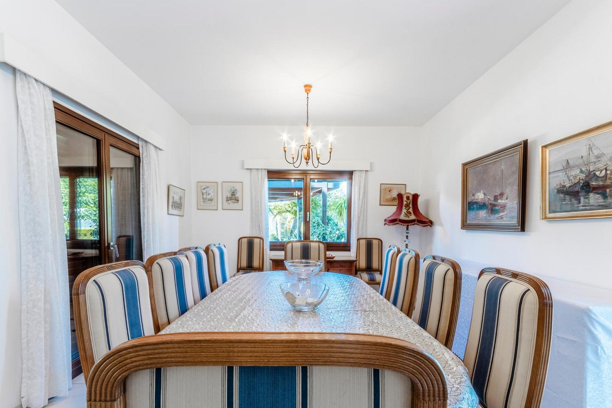 Mountain View 6 Bed Mansion With Private Padel Court, Pool & Gym Pousada