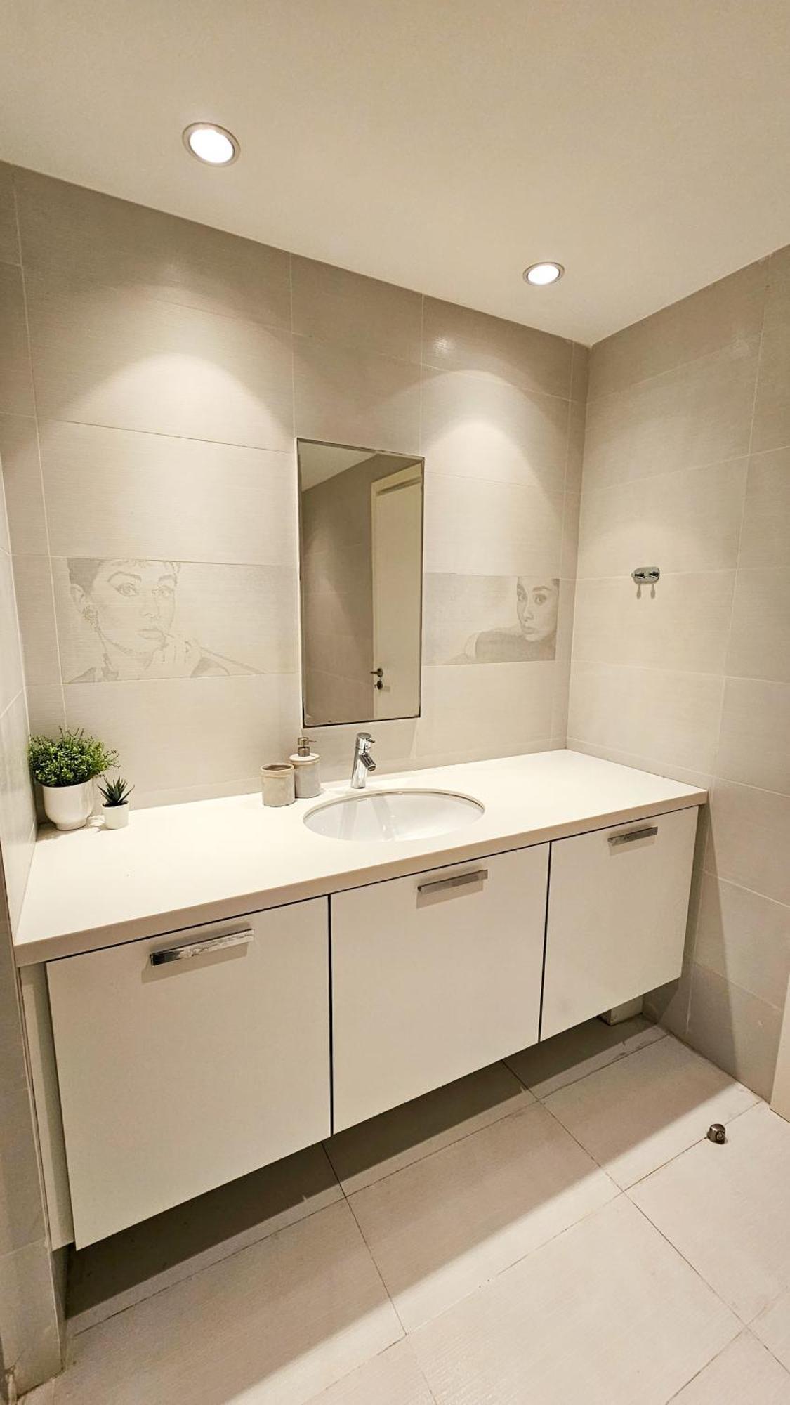 Beachfront Seaview Lux Penthouse * Larnaka