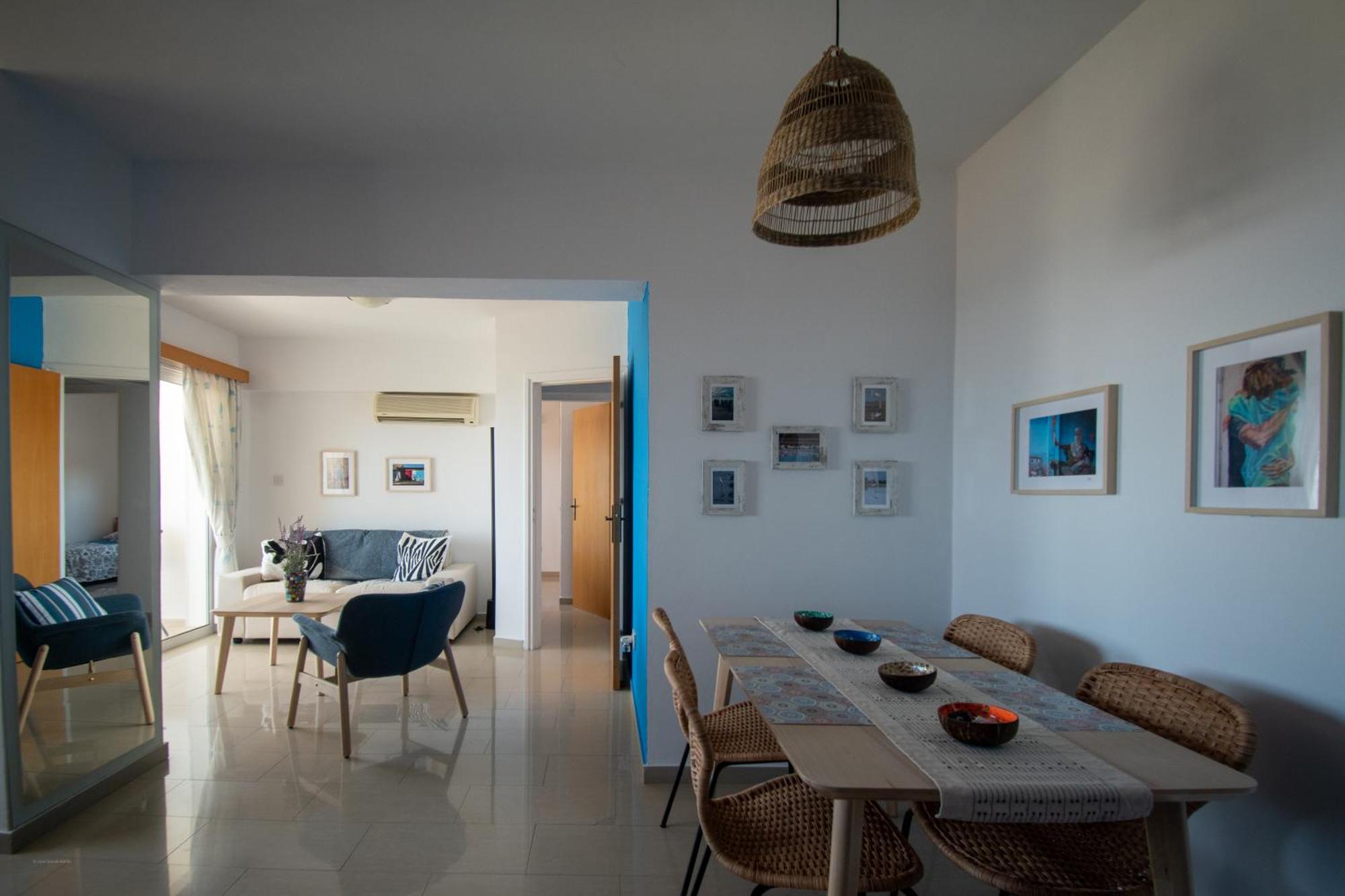 Mackenzie Sea Views Apartment Larnaca