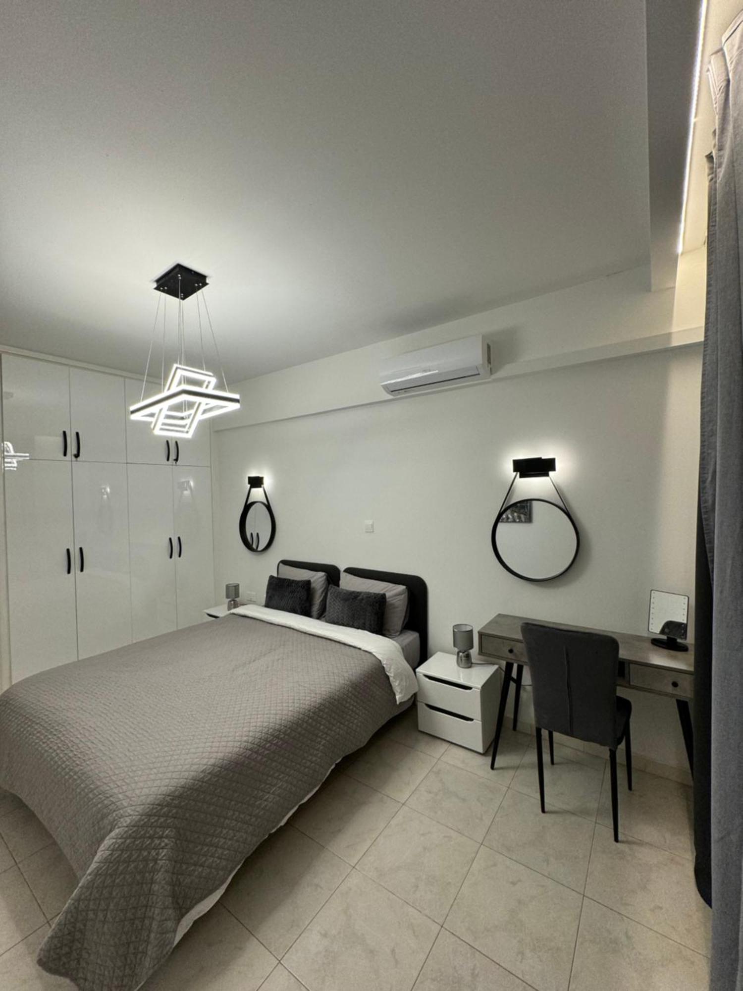 Spacious 1 Bedroom Flat In Foinikoudes! Larnaca