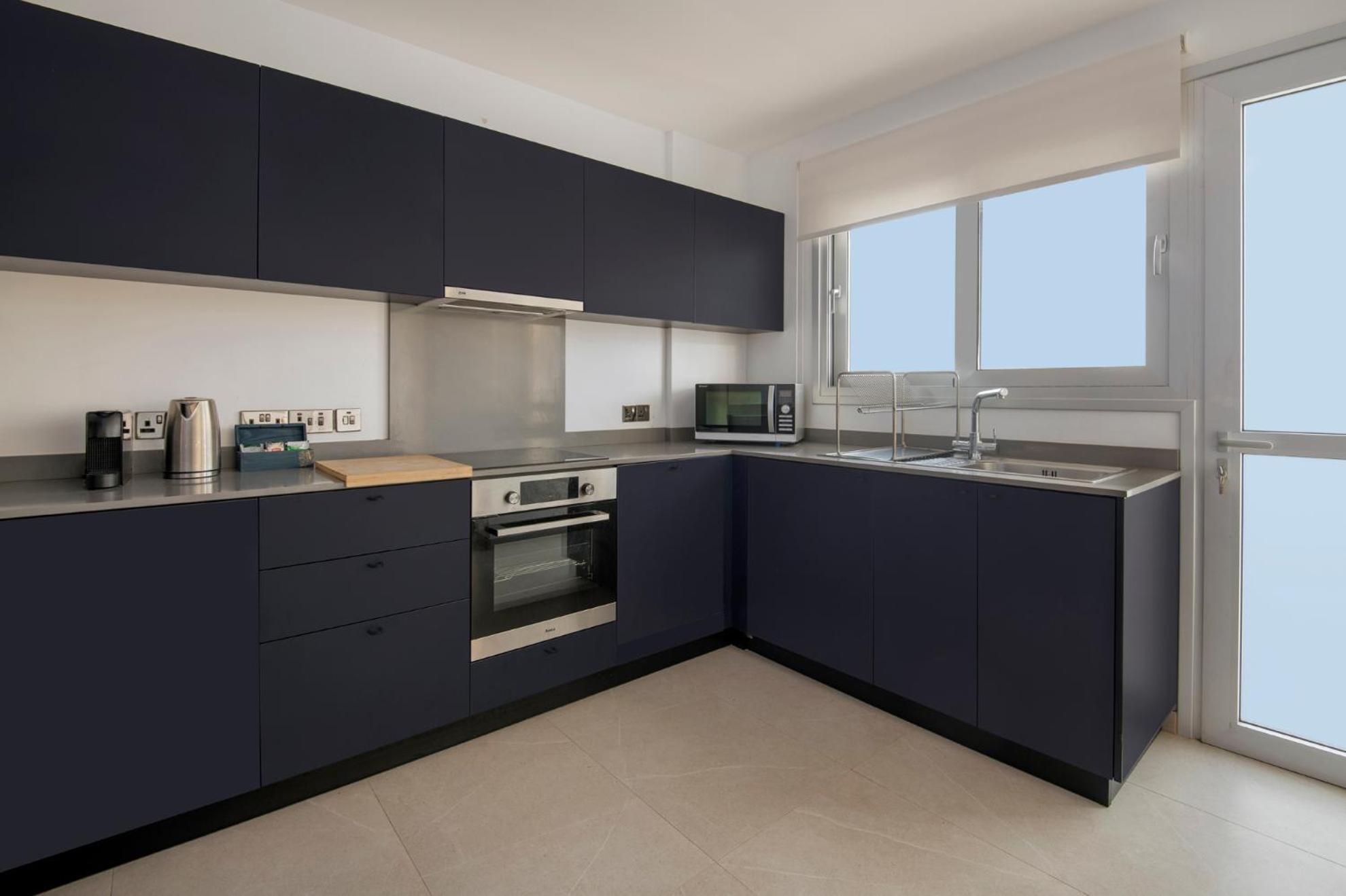 Amazing Two Bedroom Apartment Larnaca