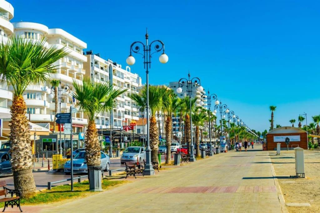 άνετο παραλιακό μακενζι Apartment *