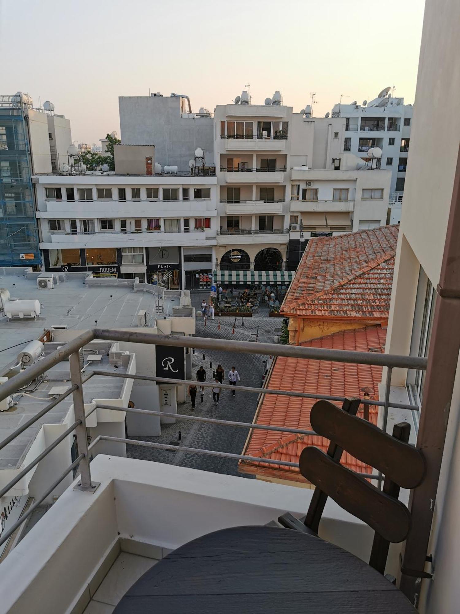 Downtown Apartment