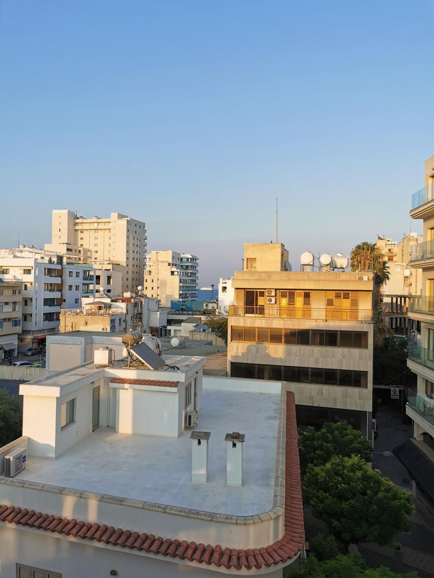 Apartment Downtown Larnaca