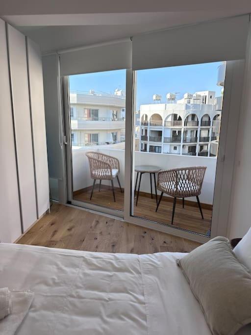 City Center 2bed Luxury Flat * Larnaca