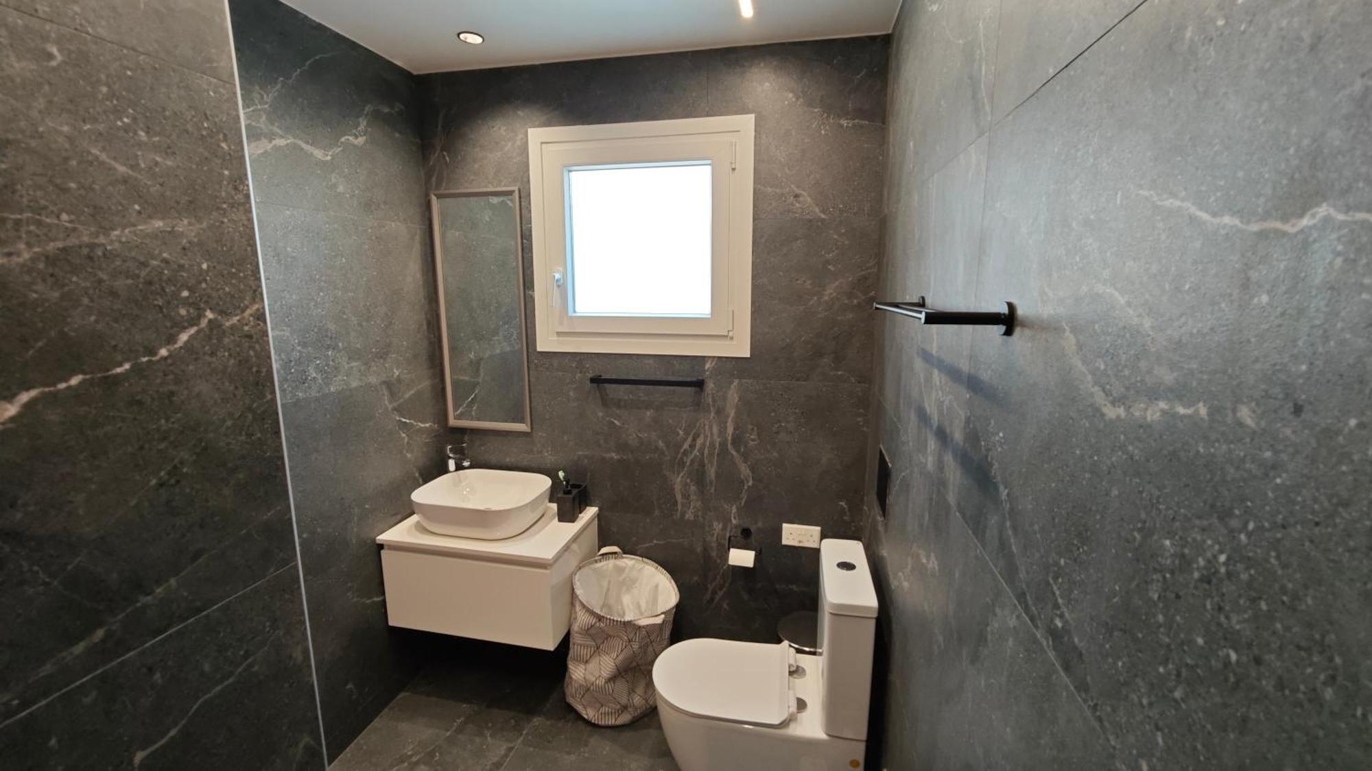Modern 1br House With Garden Near & Airport * Larnaca