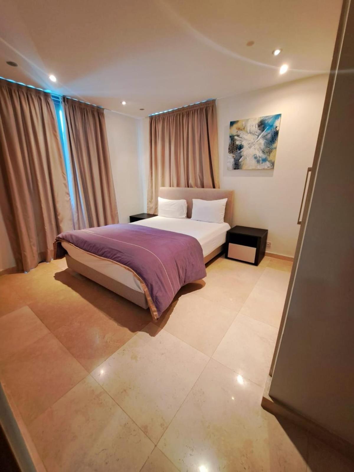 Aparthotel Aphrodite Plaza *