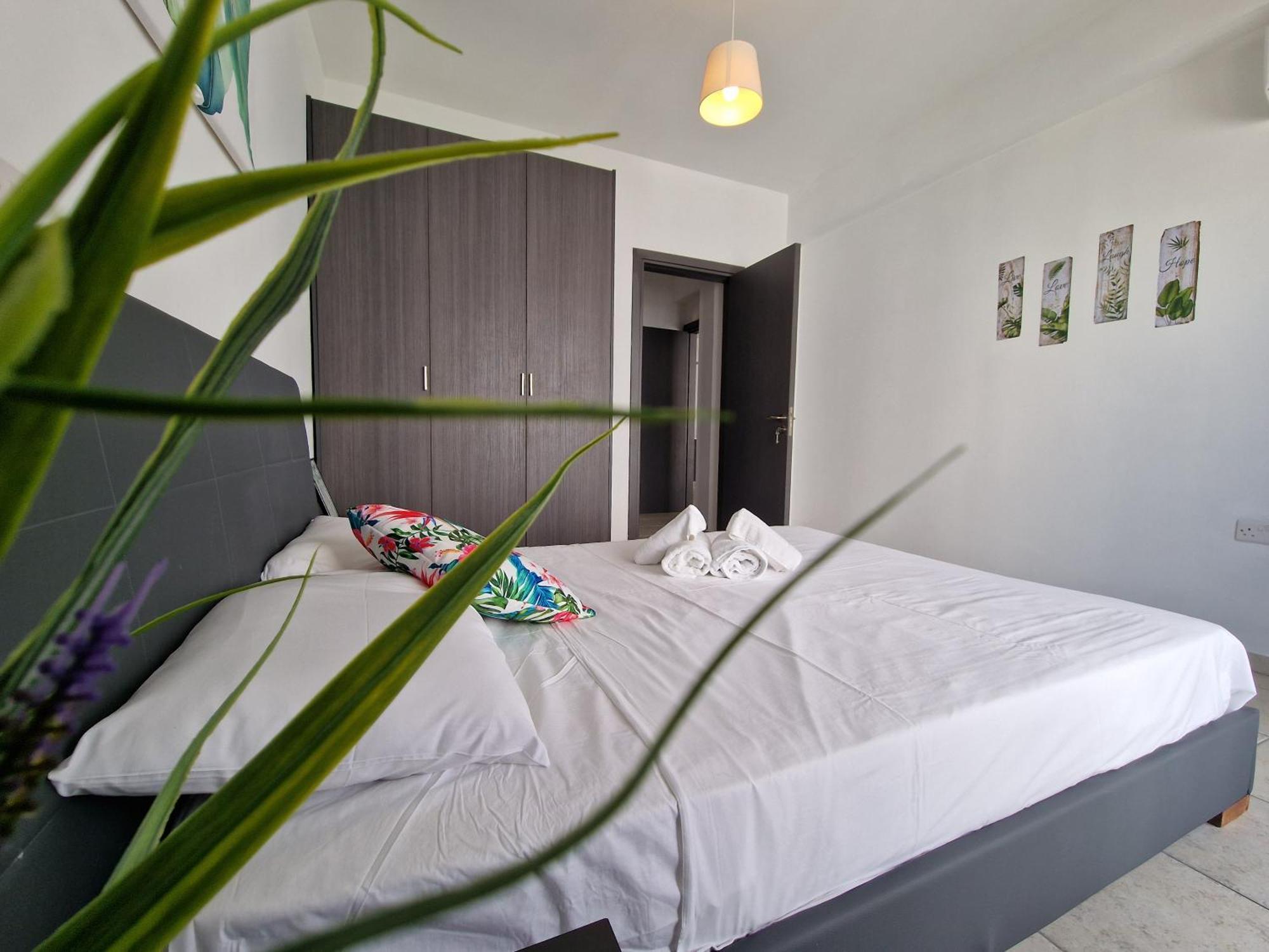 Apartment Tropical Paradise 200m From Finikoudes