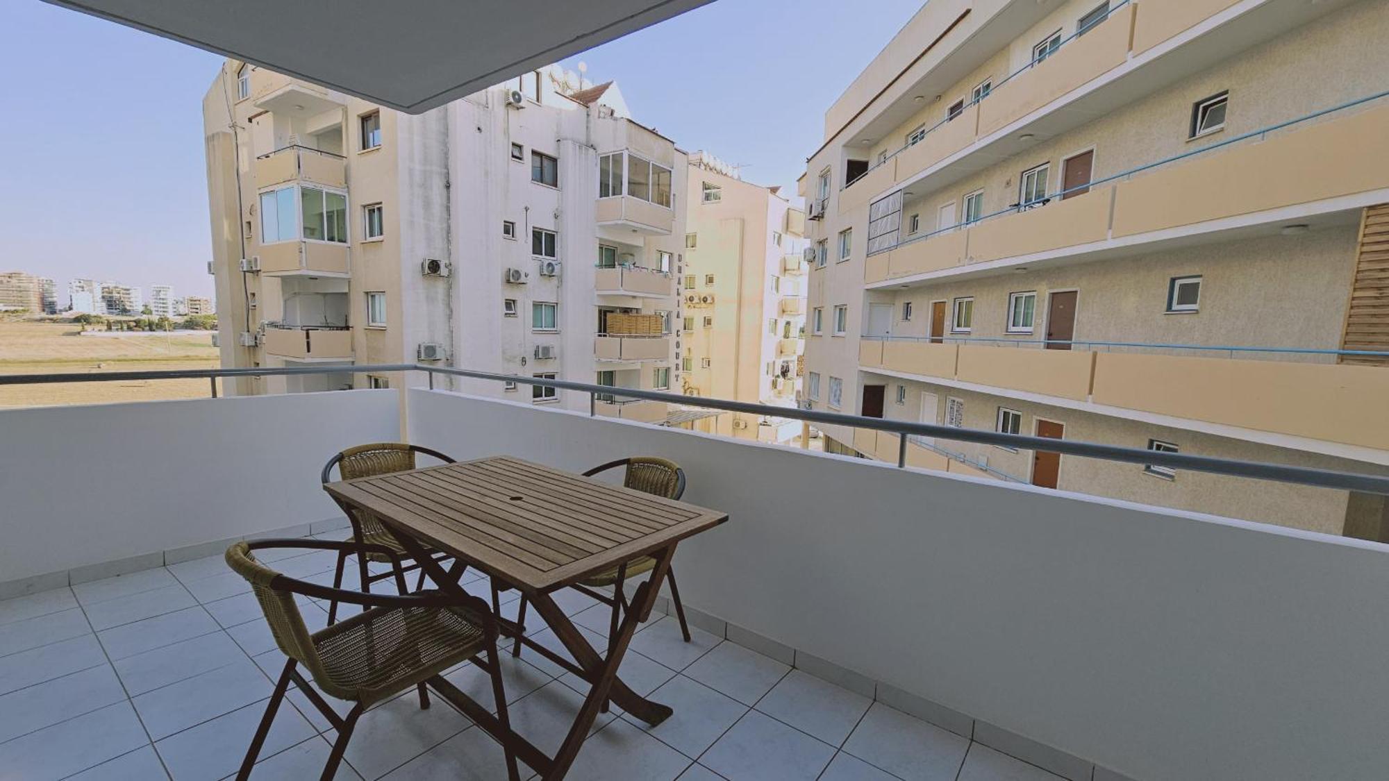 Miracle Apartment Larnaca