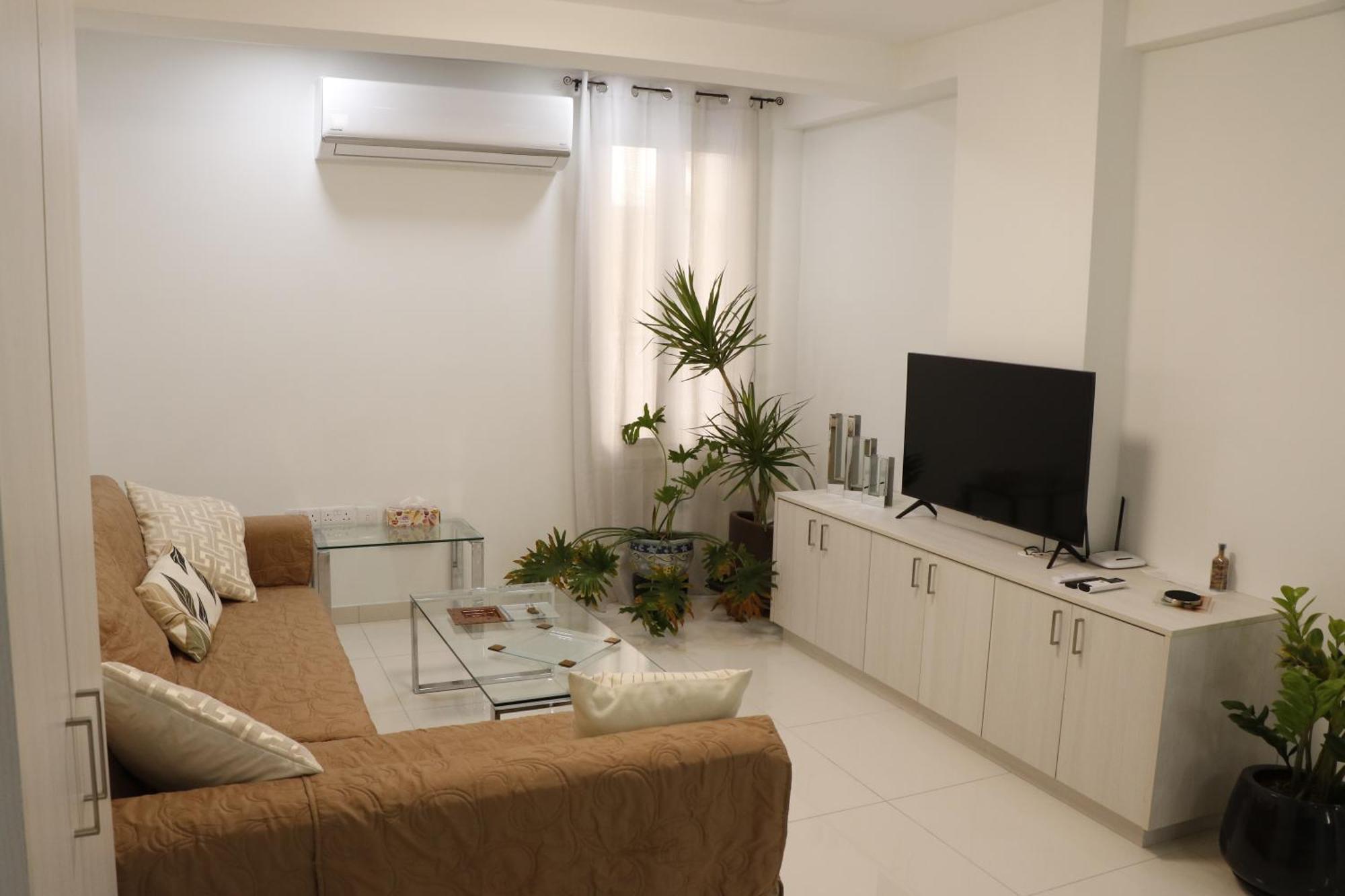 Apartment Spacious Apartment, Near Pinikoudes Larnaca
