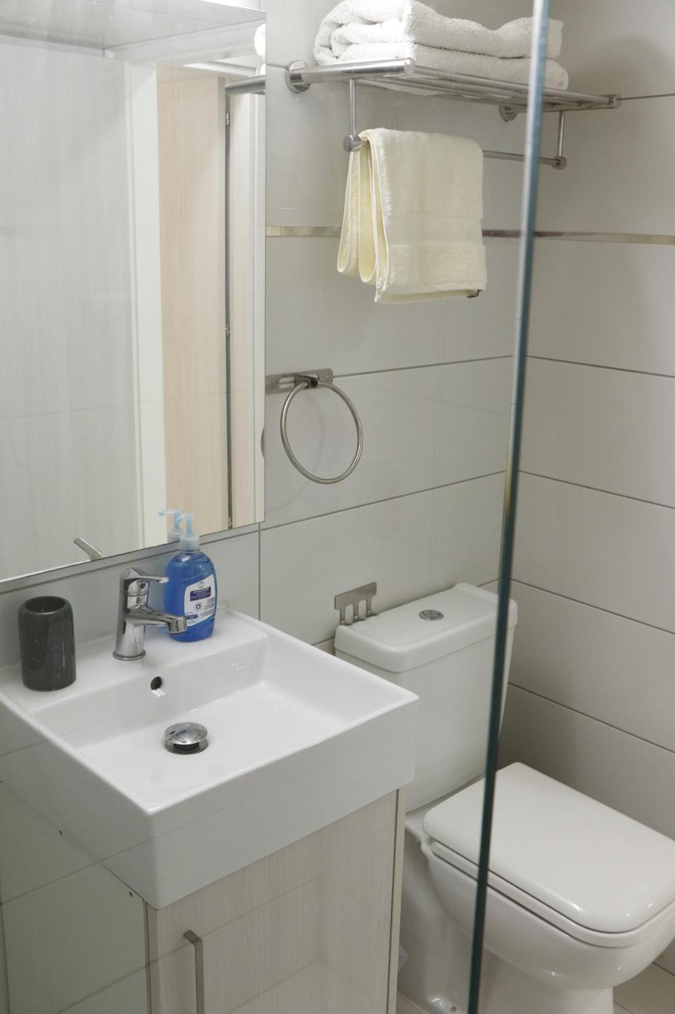 Spacious Apartment, Near Pinikoudes Larnaca