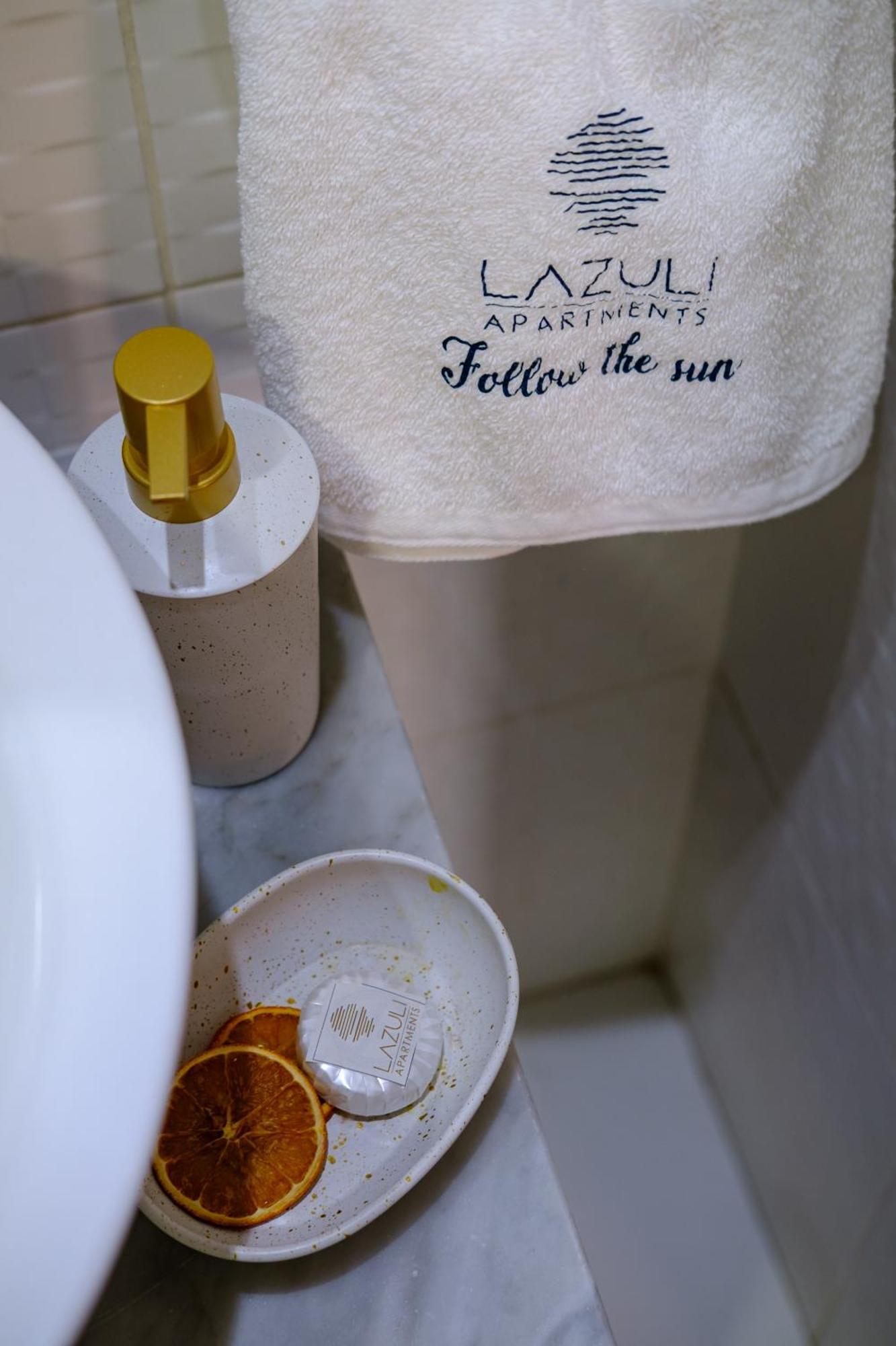 Lazuli Sea View Beachfront Ap 254 Larnaca