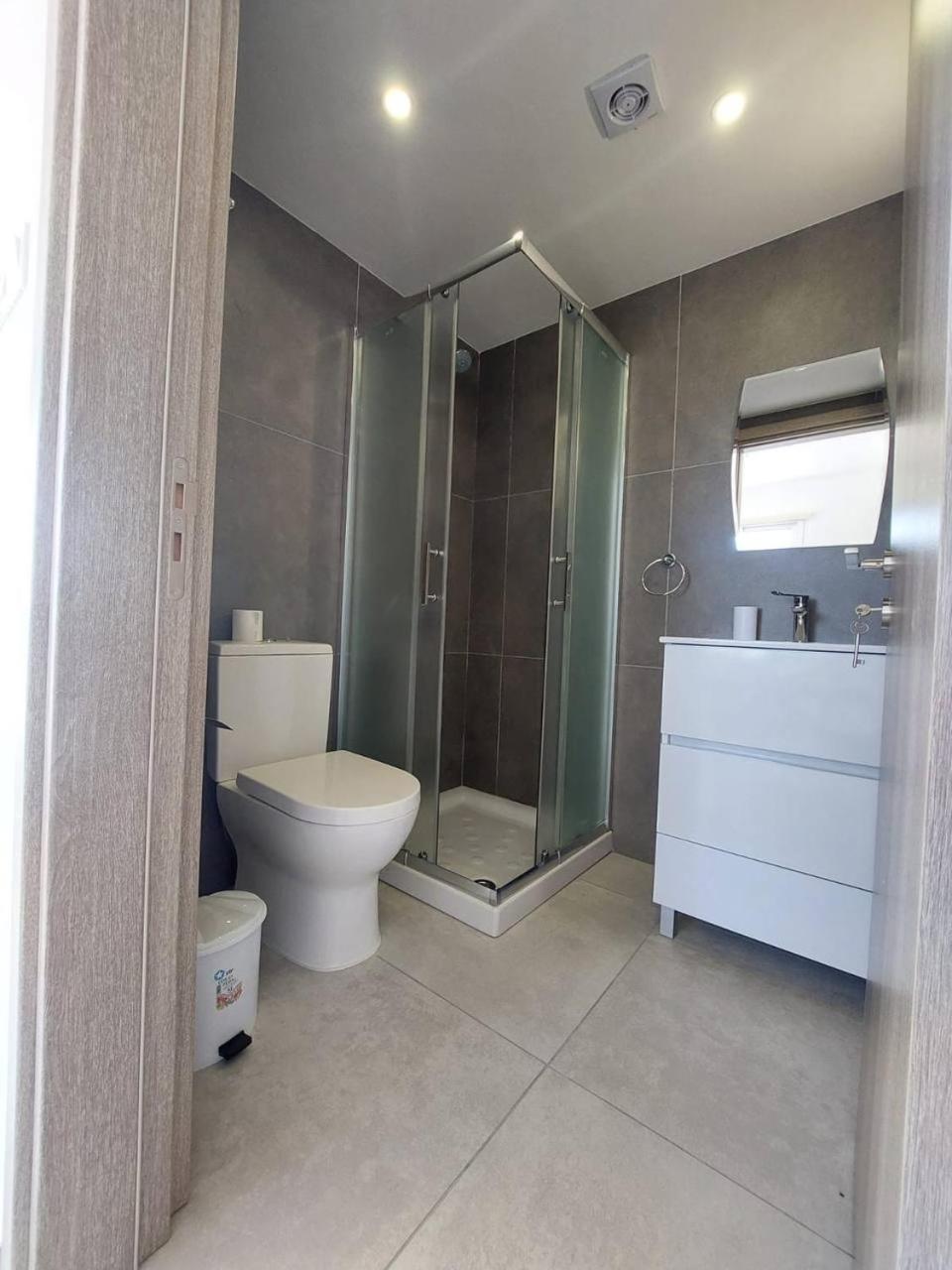 Luxury 2 Bedroom 301 Apartment
