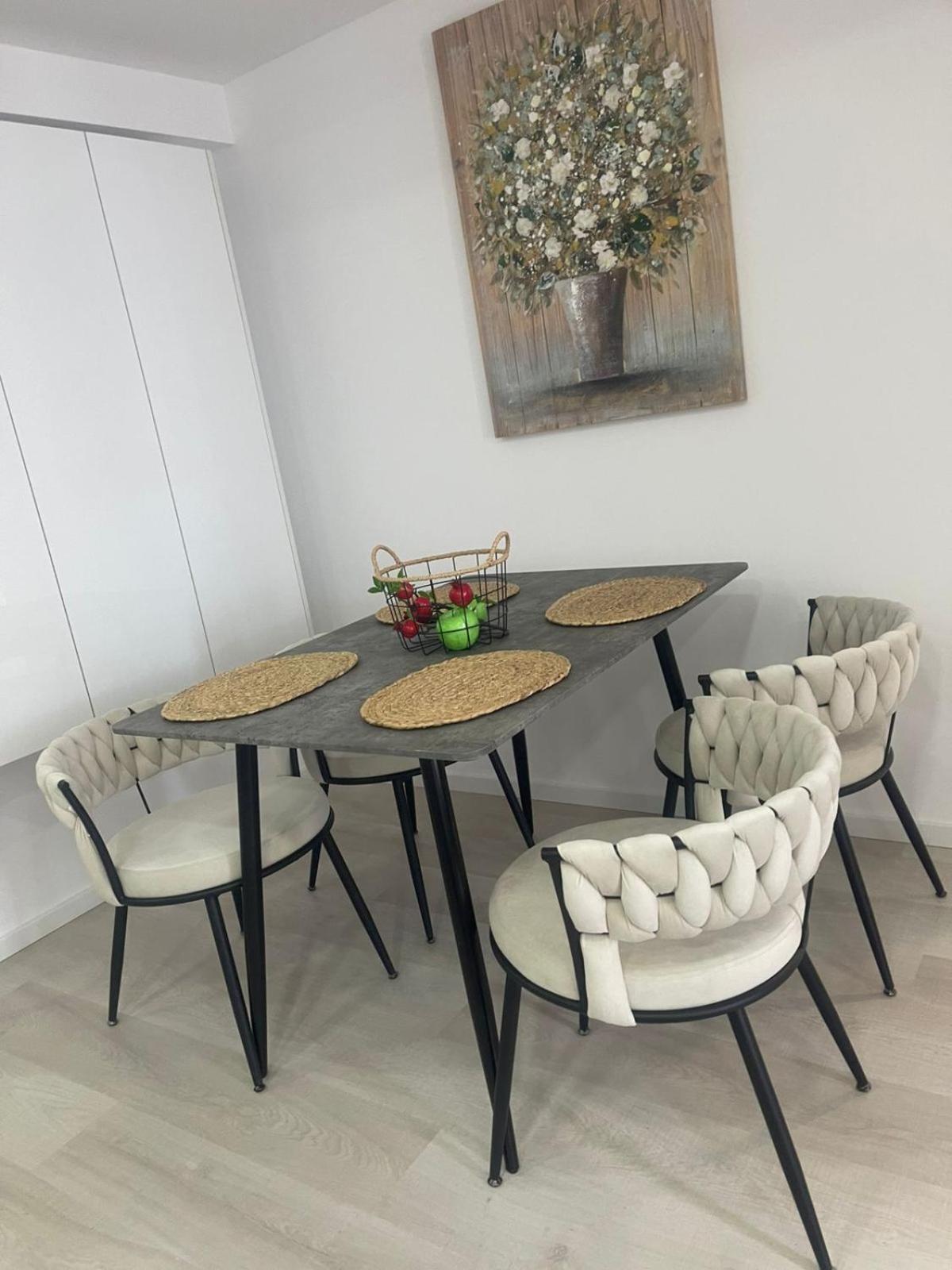 Lazuli Sea View Beachfront Ap 253 * Larnaca