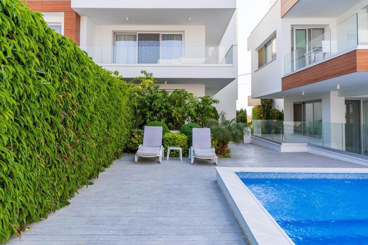 Valleria - 2 Bedroom W Pool In Apartamento
