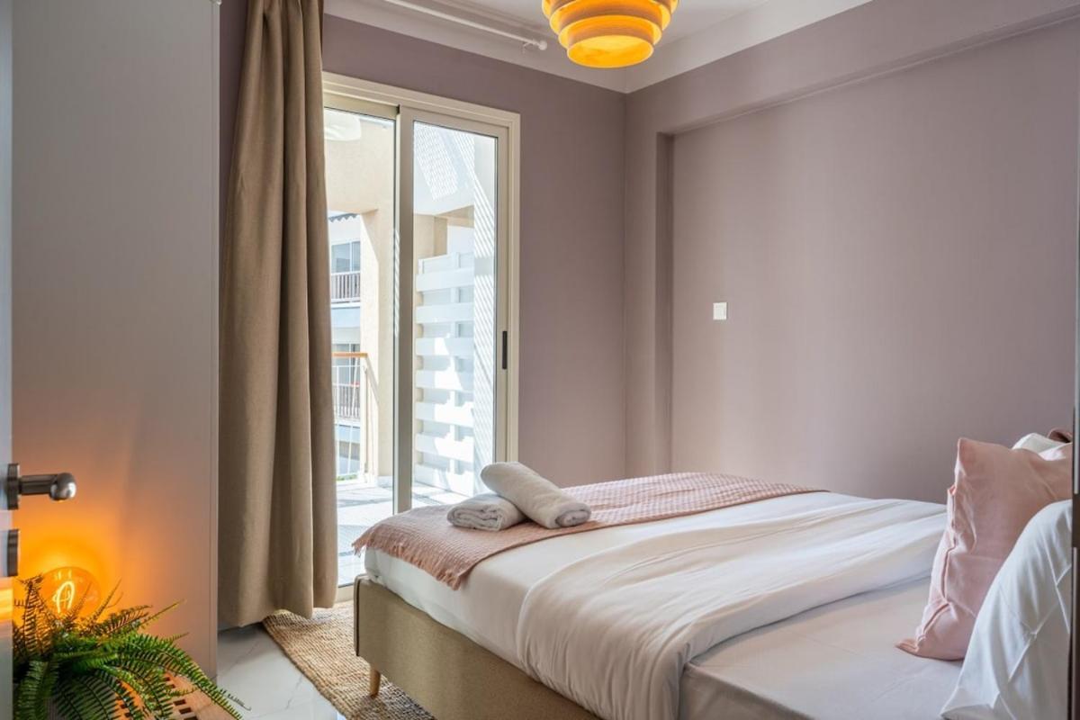 Sundrop - 1-bedroom W Terrace In Apartment Larnaca